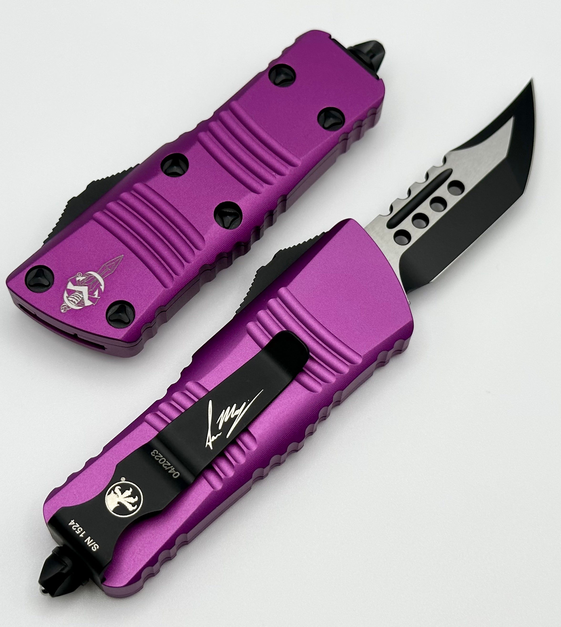 Microtech Mini Troodon Hellhound Violet & Black Standard Signature Series 819-1VIS