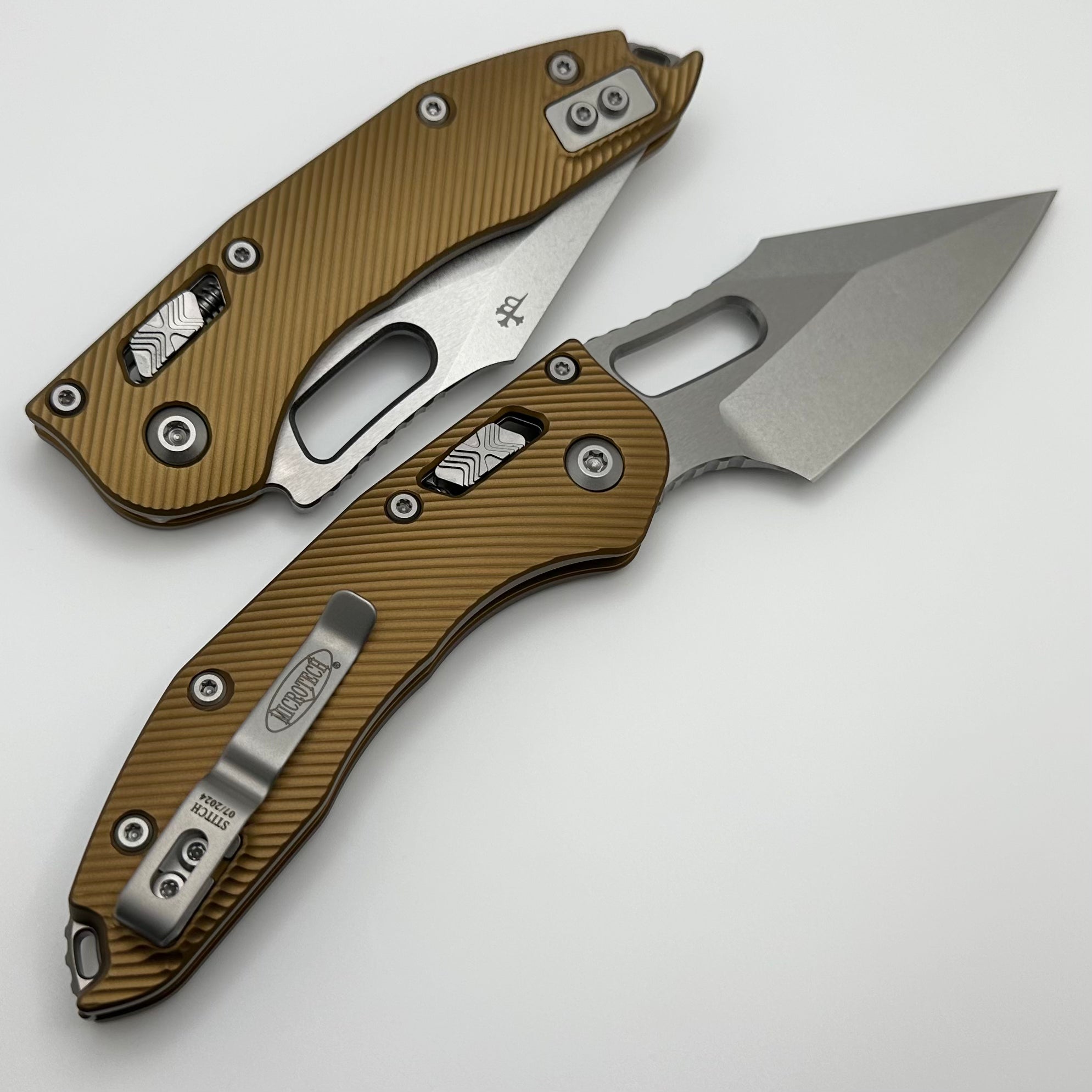 Microtech Knives Manual Stitch RAM LOK Fluted Tan Aluminum Stonewash Standard & M390MK 169RL-10FLTA