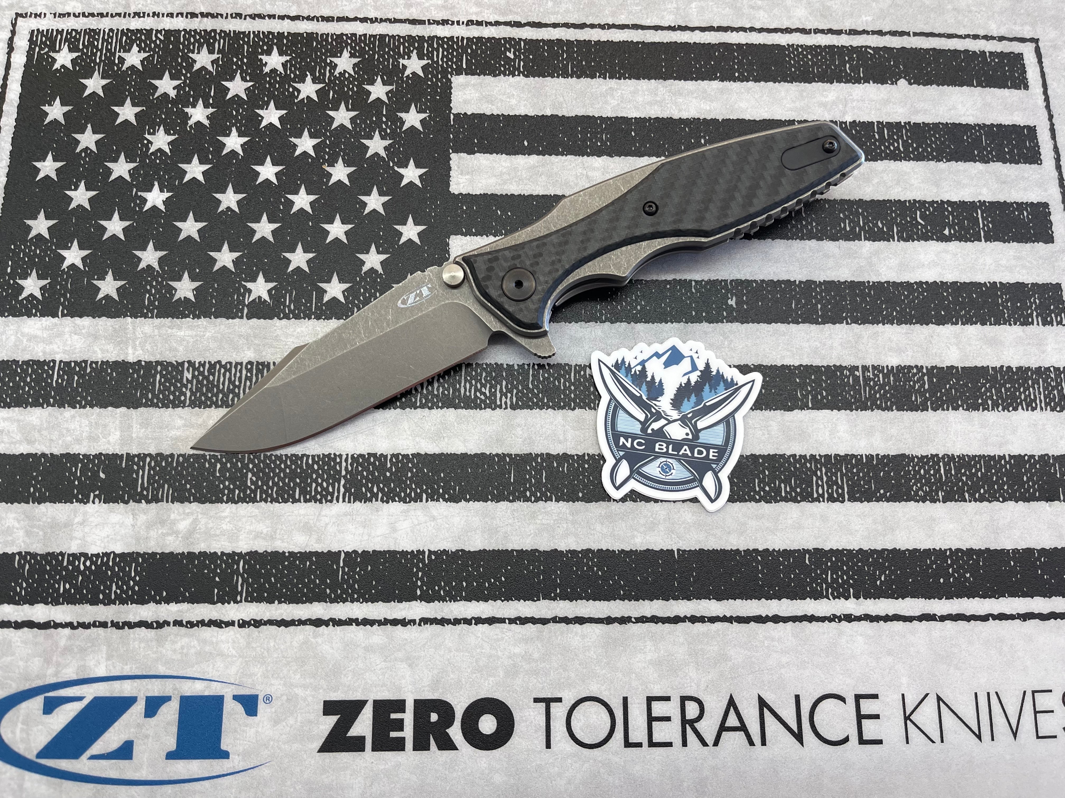 Zero Tolerance 0393GLCF ZT0393GLCF Glow in the Dark Carbon Fiber Flipper 20CV