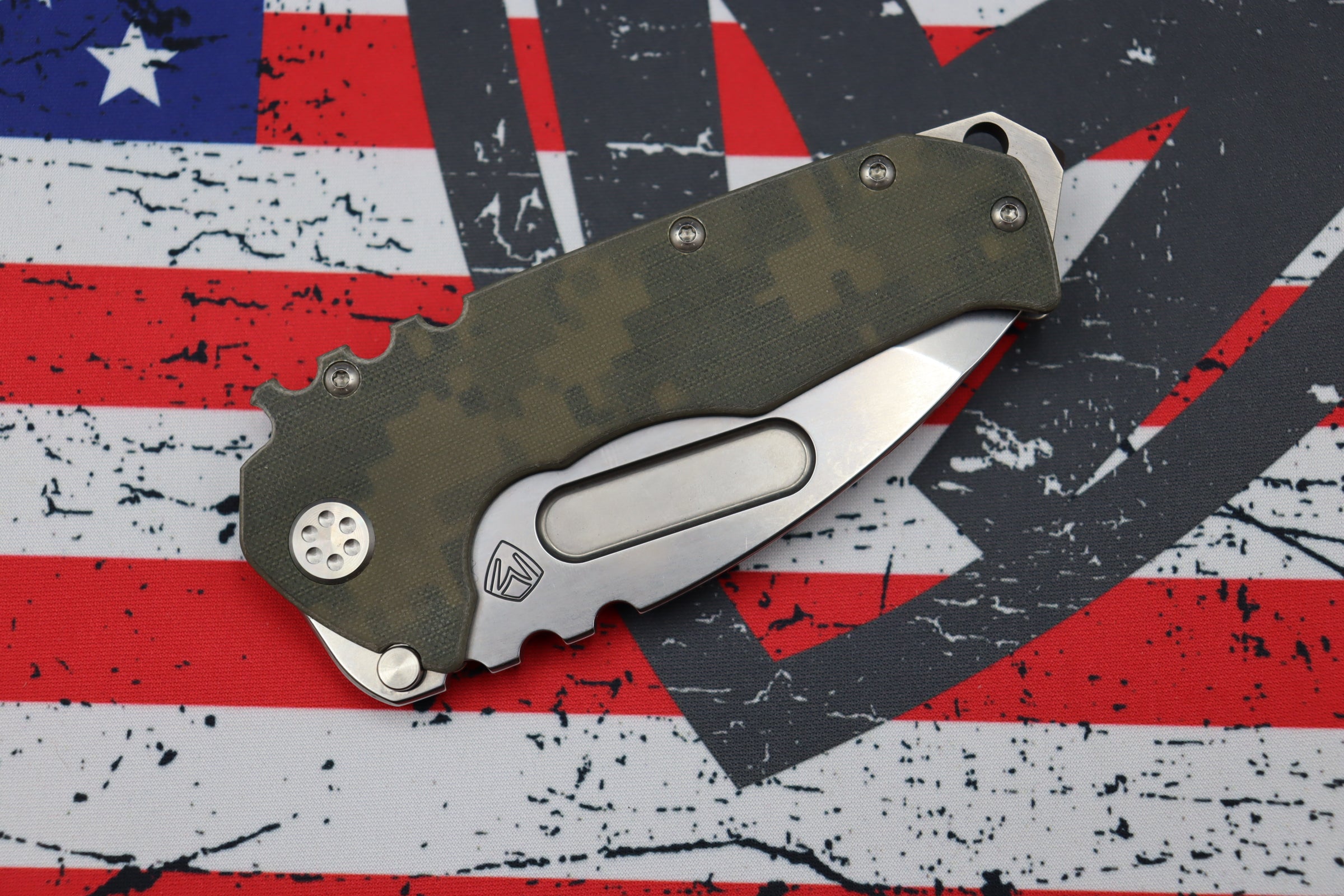 Medford Knife Praetorian G Tanto CPM-D2 & Digi Camo