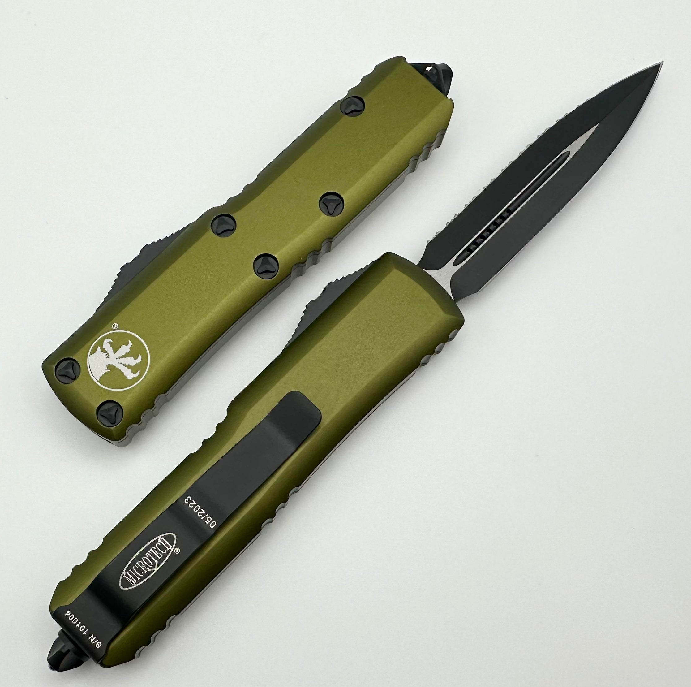 Microtech UTX-85 Double Edge Black Full Serrated & OD Green 232-3OD