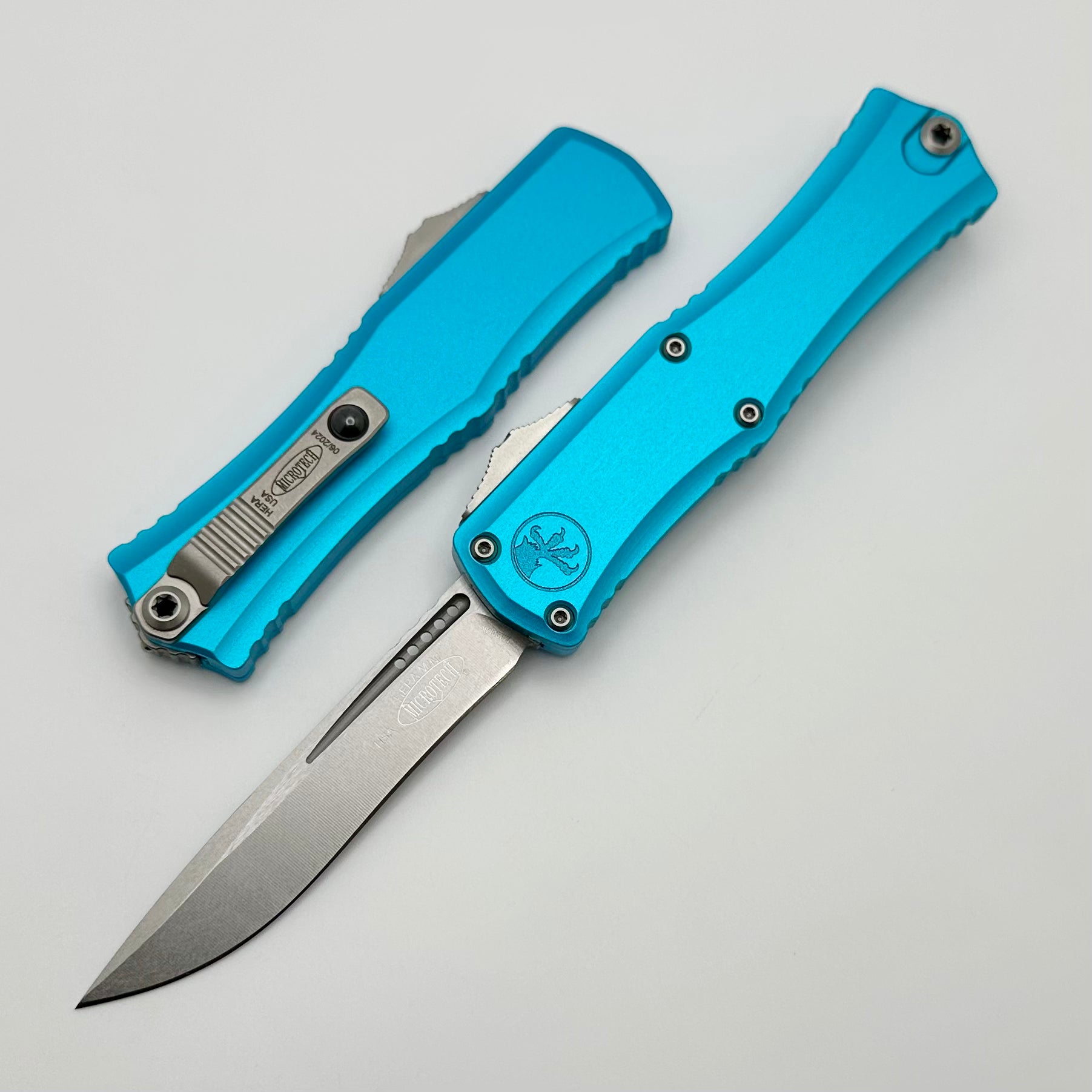 Microtech Knives Mini Hera Stonewash Recurve M390MK w/ Turquoise Handle 1705M-10TQ