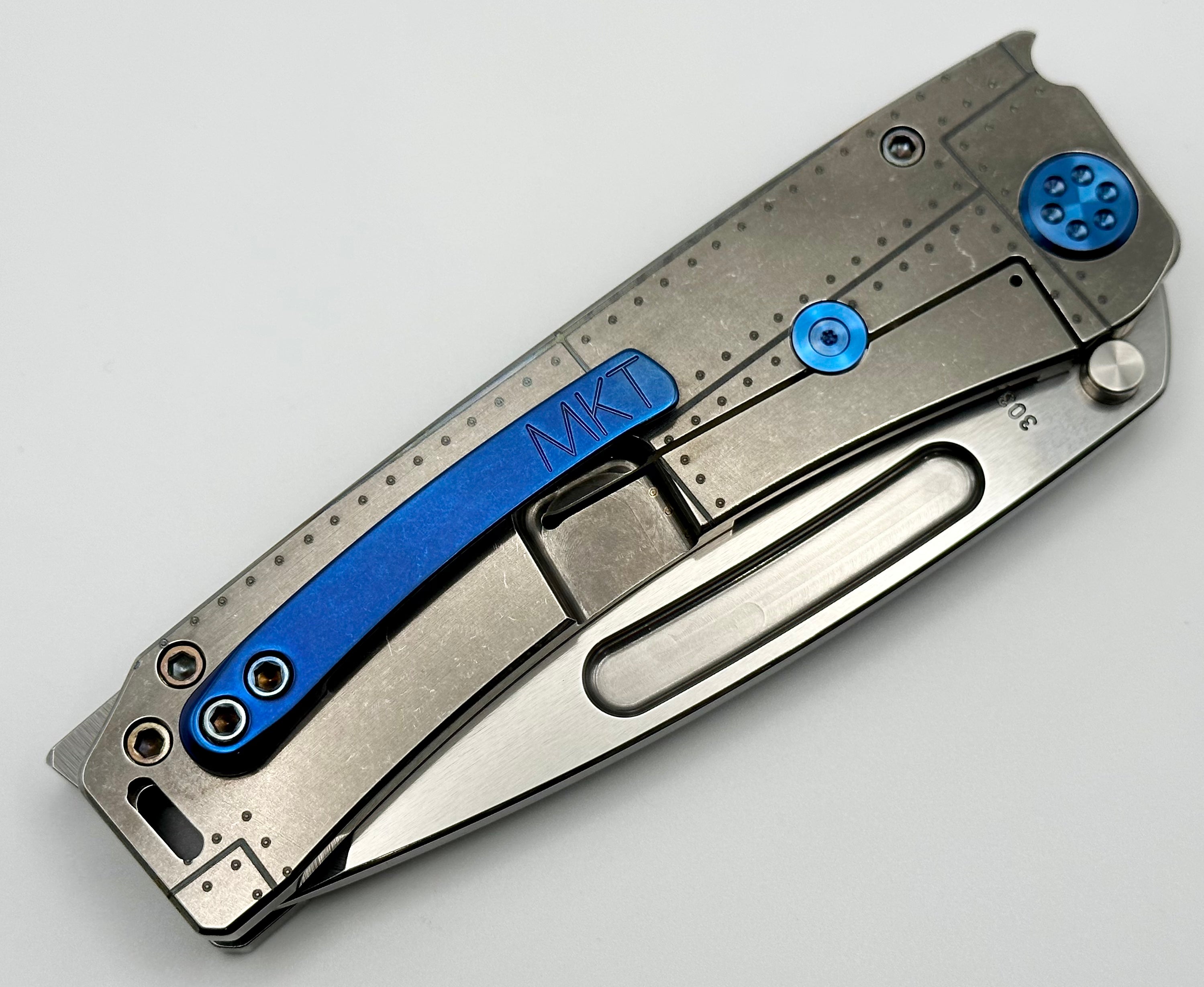 Medford Marauder H Tumbled Tanto S45 w/ Tumbled Aviation/Rivets Handles & Blue Hardware/Clip