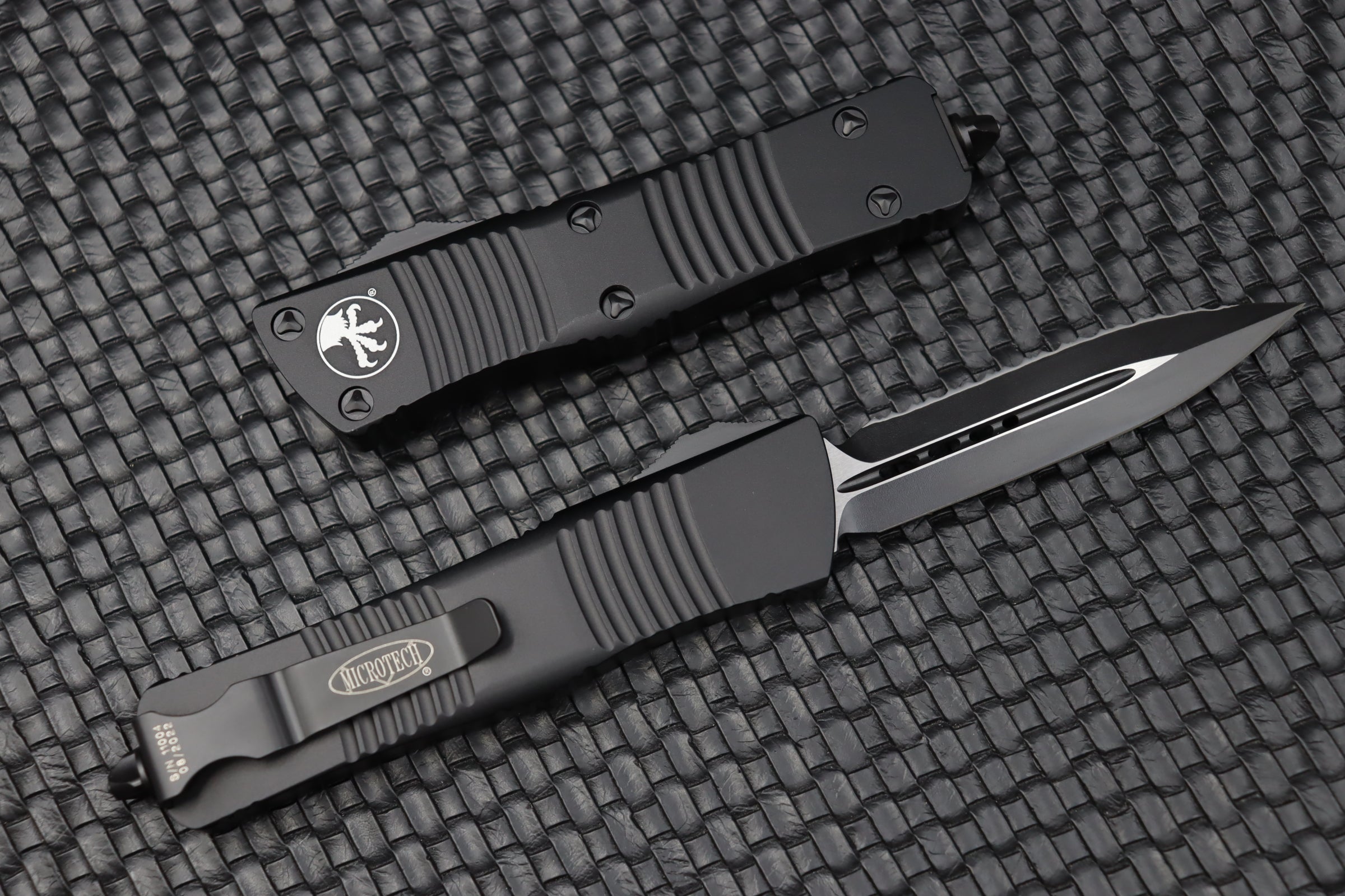 Microtech Troodon Double Edge Black Tactical Full Serrated 138-3T