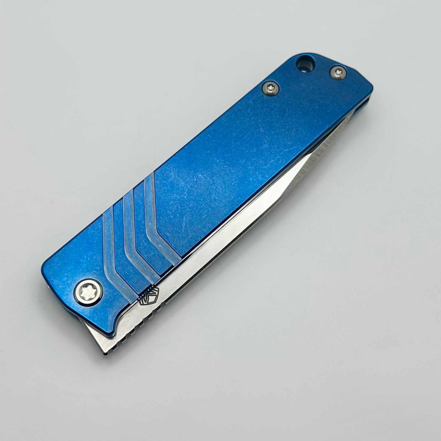 Medford Antik Front Flipper Tumbled S45 Drop Point & Blue Tumbled Titanium Handles