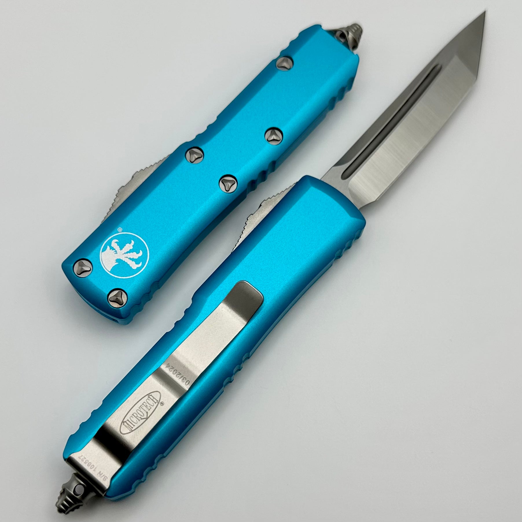 Microtech UTX-85 Tanto Satin Standard & Turquoise 233-4TQ