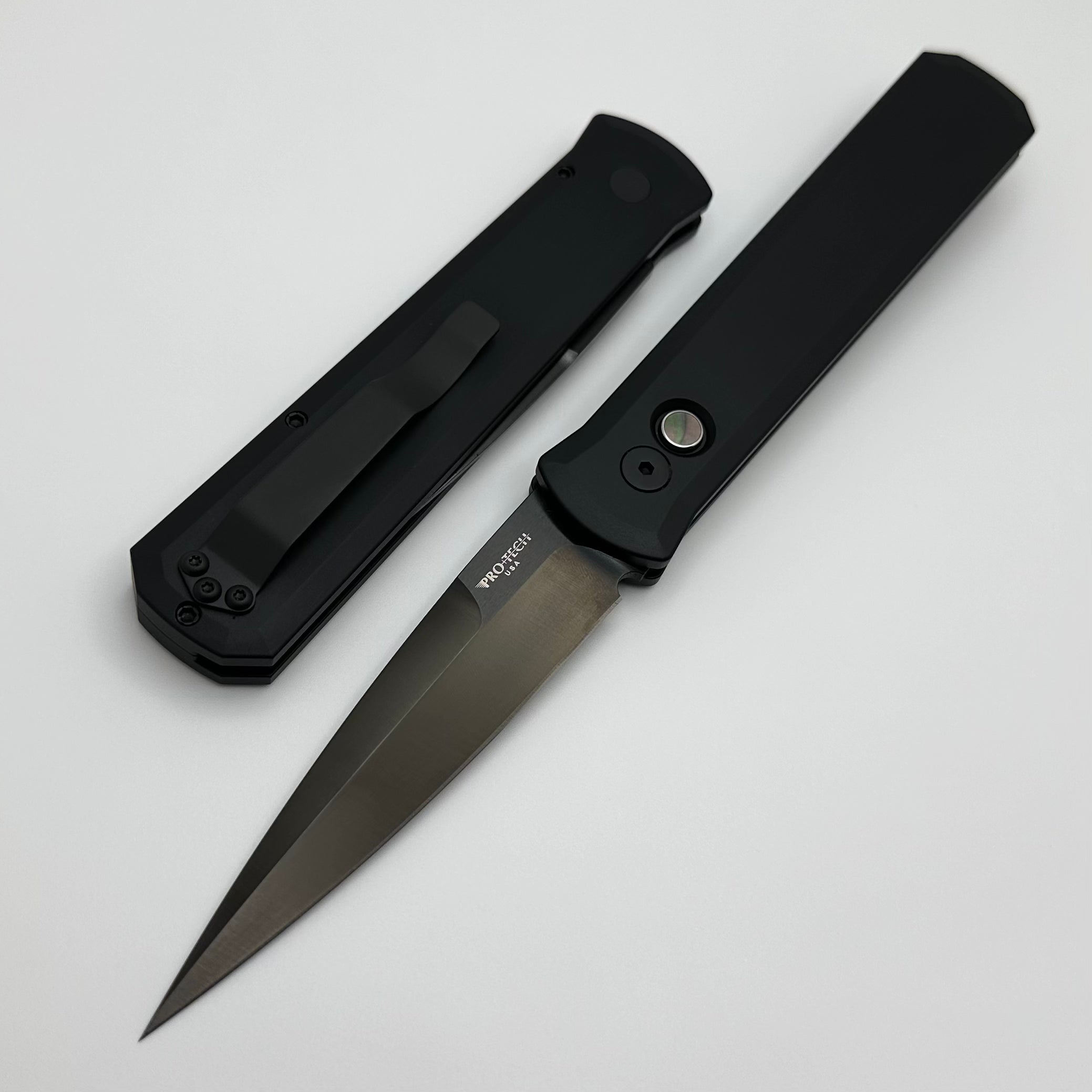 Pro-Tech Godfather Dark Edition w/ Black Handle & DLC 154-CM Blade 921-DARK