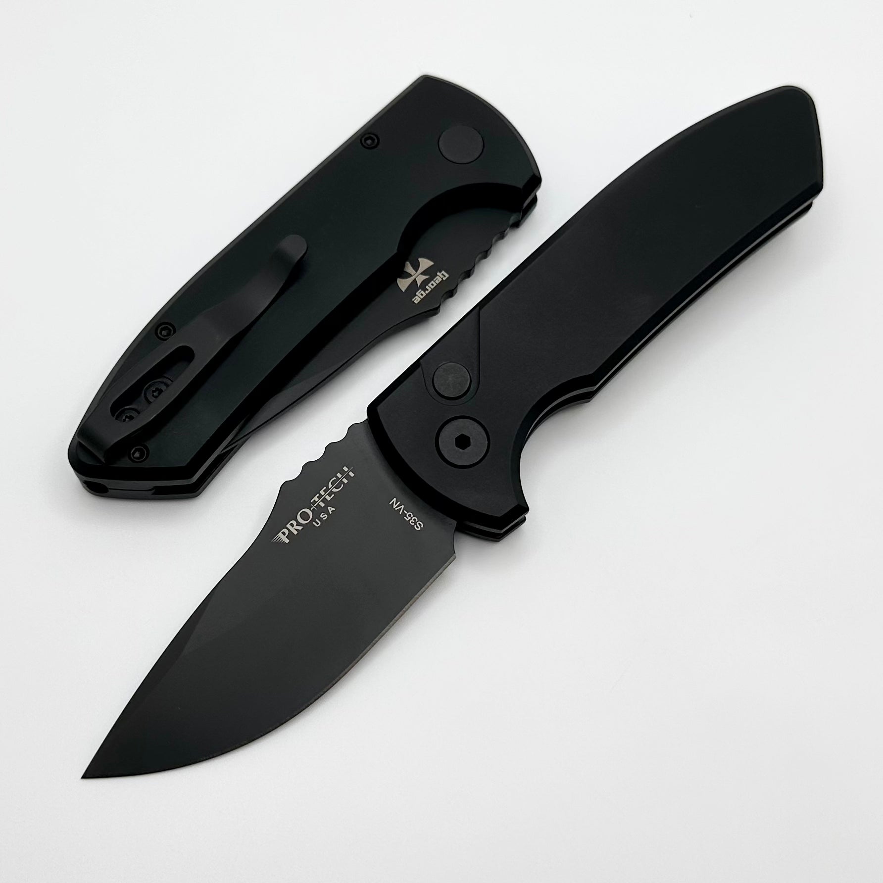 Pro-Tech SBR Short Bladed Rockeye Smooth Aluminum Black Handle & Black S35 Blade LG403