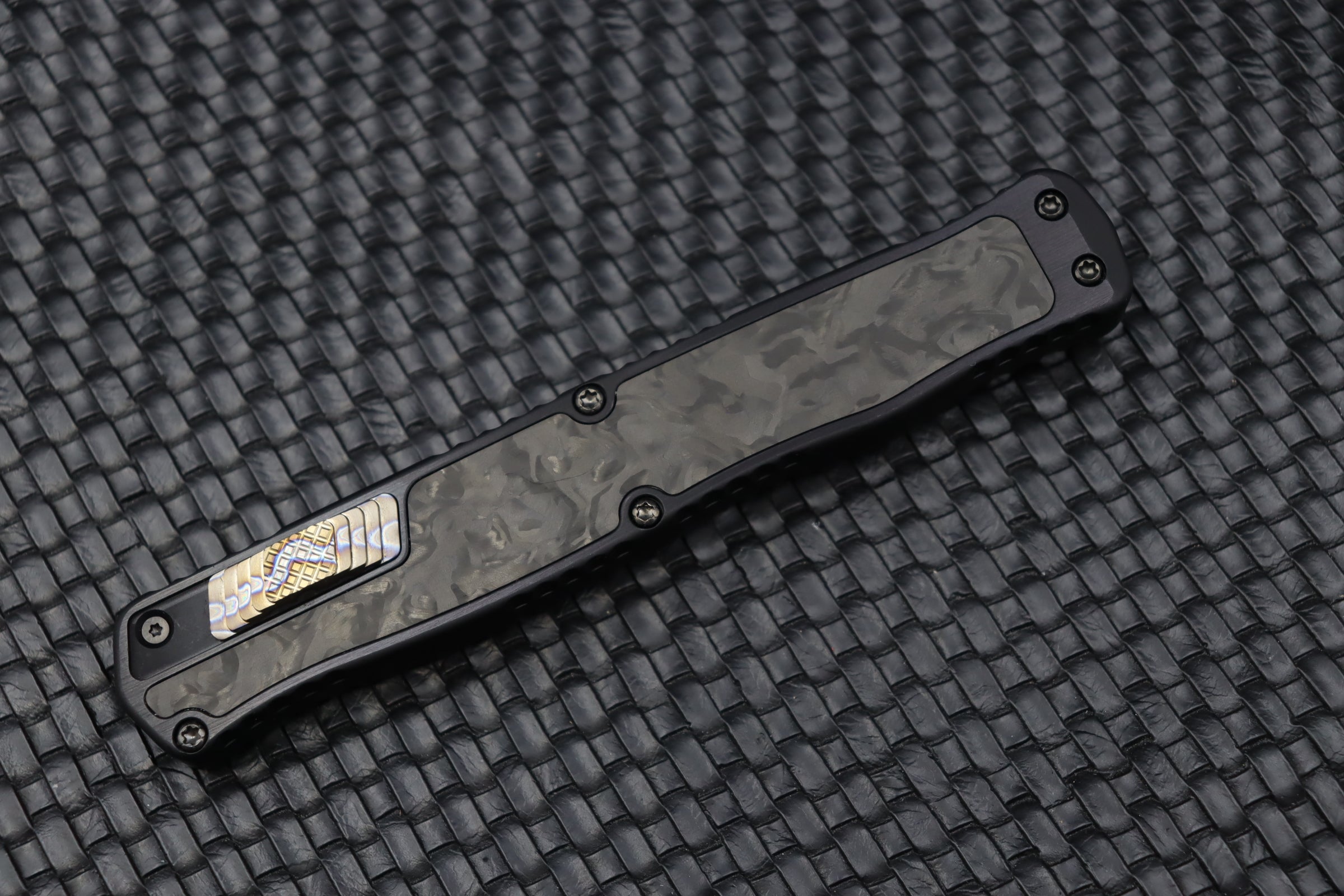 Heretic Knives Cleric II 2 Vegas Forge D/E DLC Damascus & Marble Carbon Fiber Inlays w/ Flamed Clip/Button