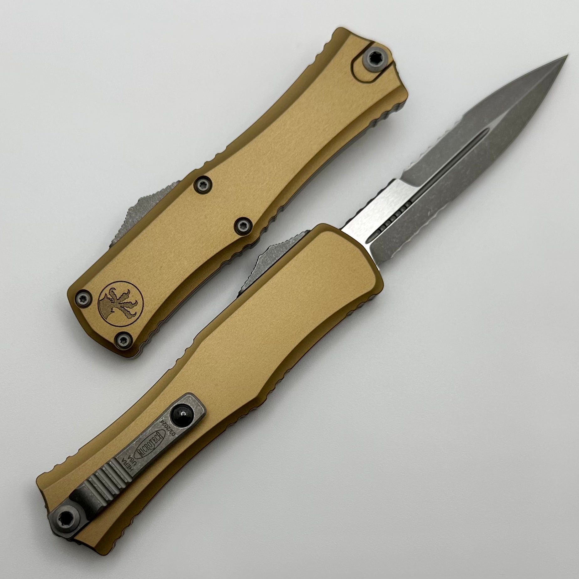 Microtech Knives Mini Hera Partial Serrated Apocalyptic Bayonet M390MK w/ Tan Handle 1701M-11APTA