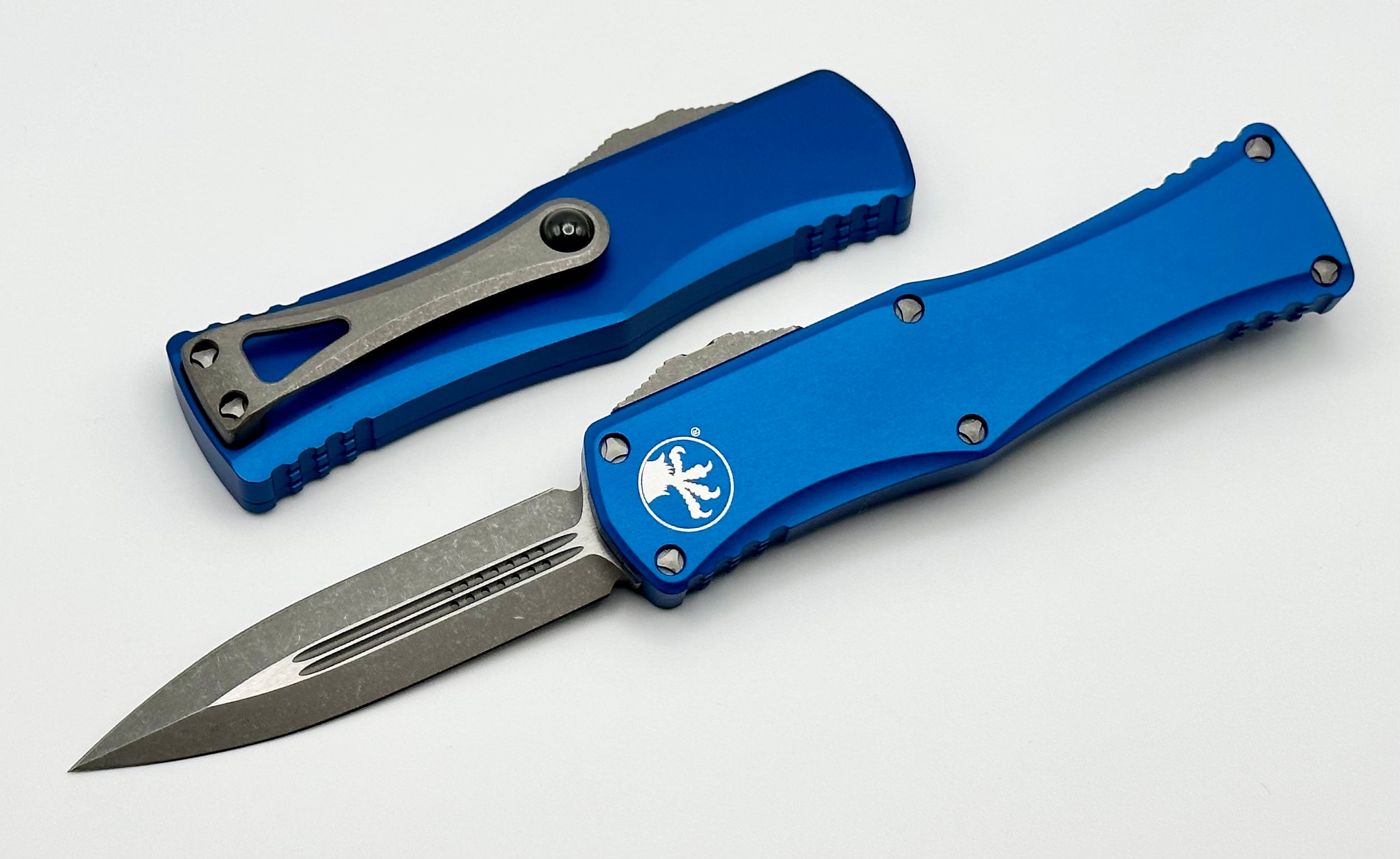 Microtech Hera Blue w/ Double Edge Apocalyptic Standard 702-10APBL