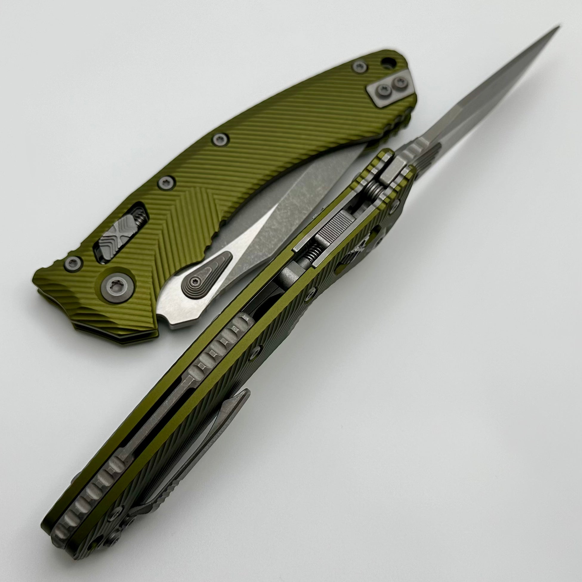 Microtech Amphibian RAM LOK OD Green Fluted Aluminum & Appcalyptic M390MK 137RL-10APFLOD