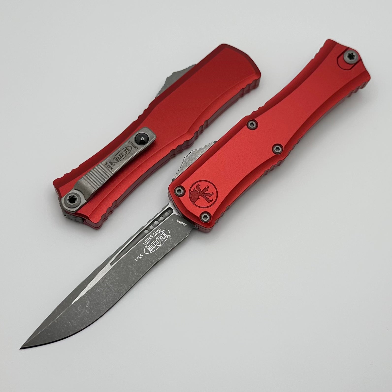 Microtech Knives Mini Hera Apocalyptic Recurve M390MK w/ Red Handle 1705M-10APRD