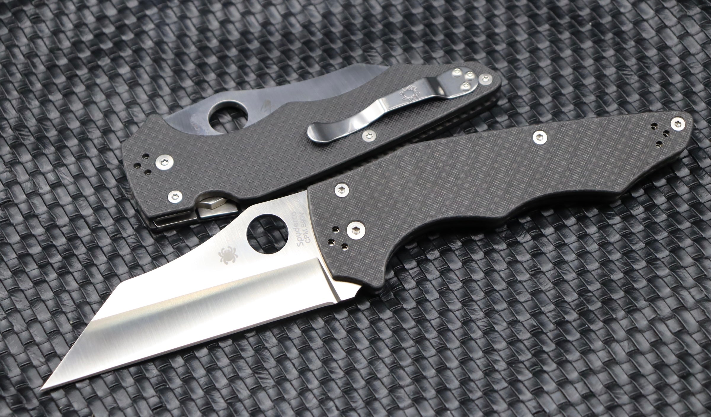 Spyderco Carbon Fiber Yojumbo S90V Sprint Run C253CFP