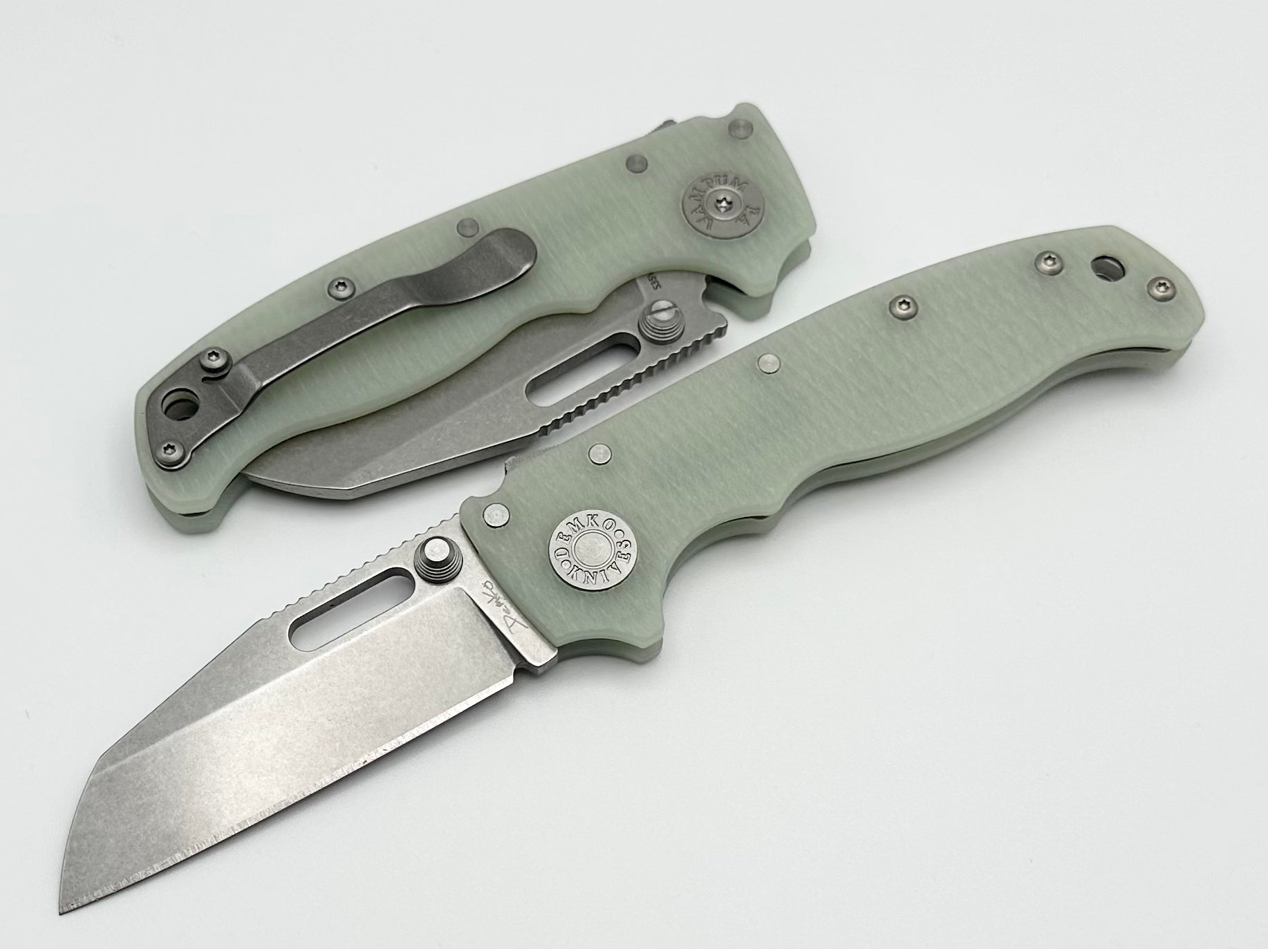 Demko AD20.5 S35VN Shark Foot & Natural Jade G-10 205-S35-SFN