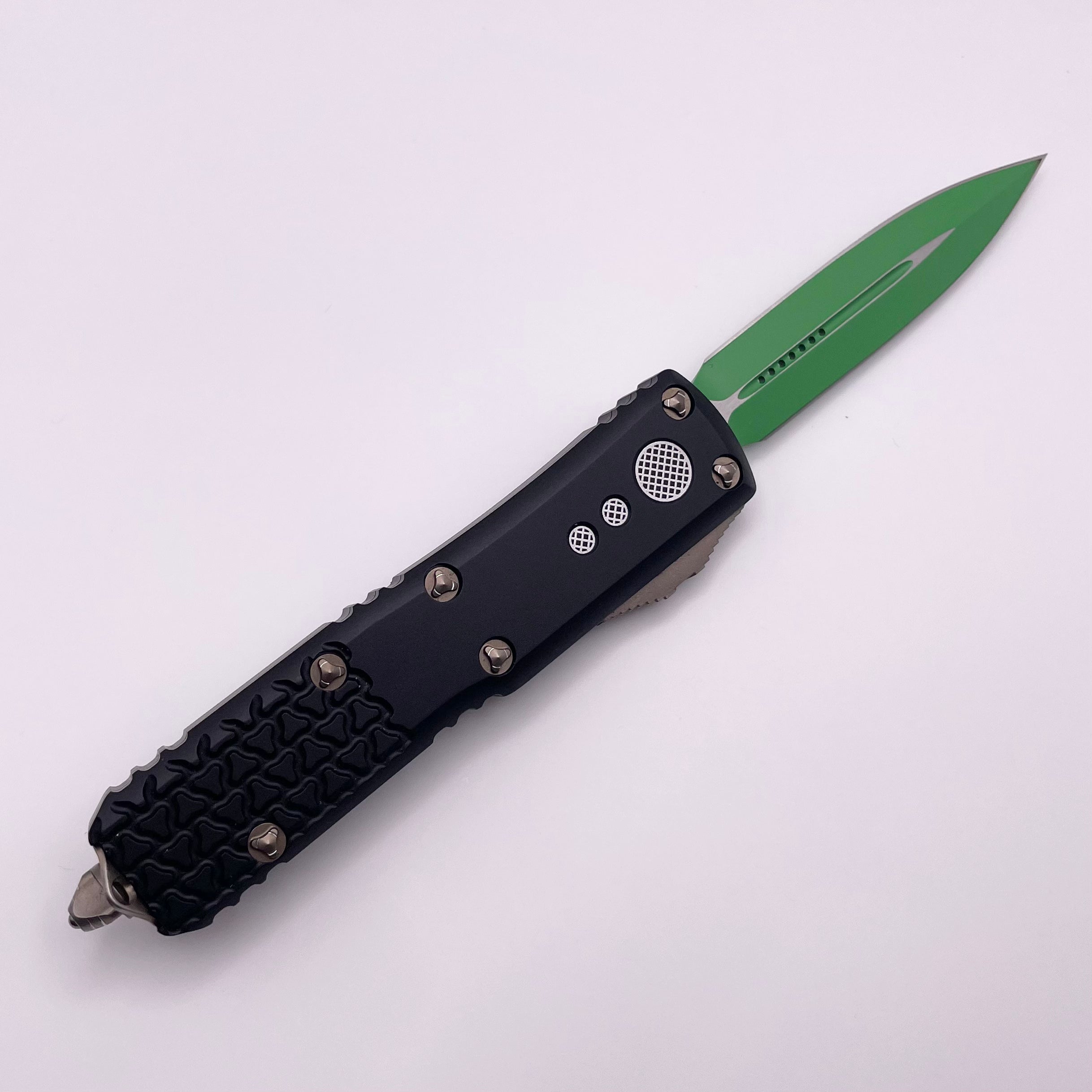 Pre Owned Microtech UTX-85 Jedi Master Green M390 w/ Black Chassis and Bronze Hardware 232-1JM