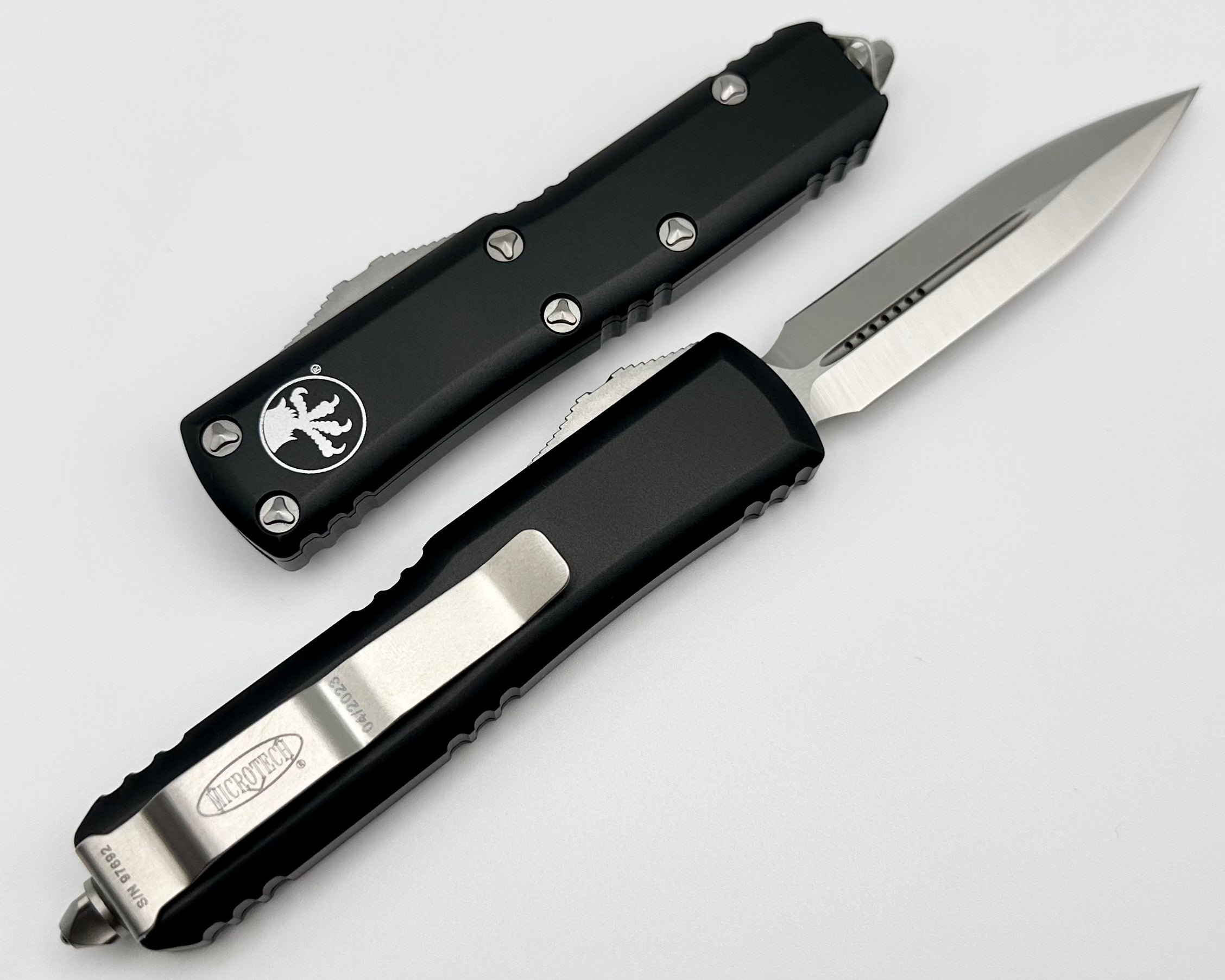 Microtech UTX-85 Double Edge Satin Standard & Black 232-4