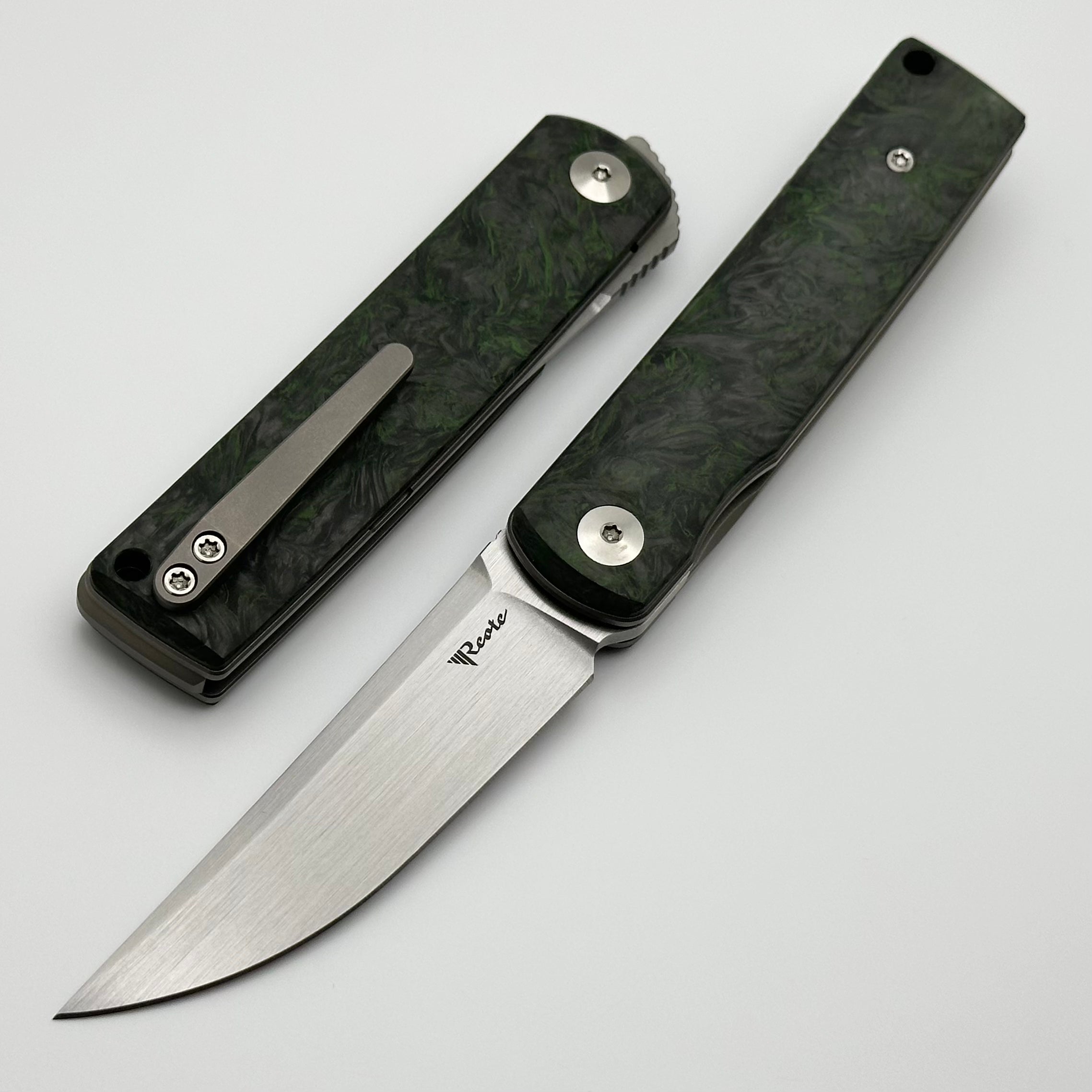 Reate Bushido w/ Dark Matter Green Handles & Hand Satin M390