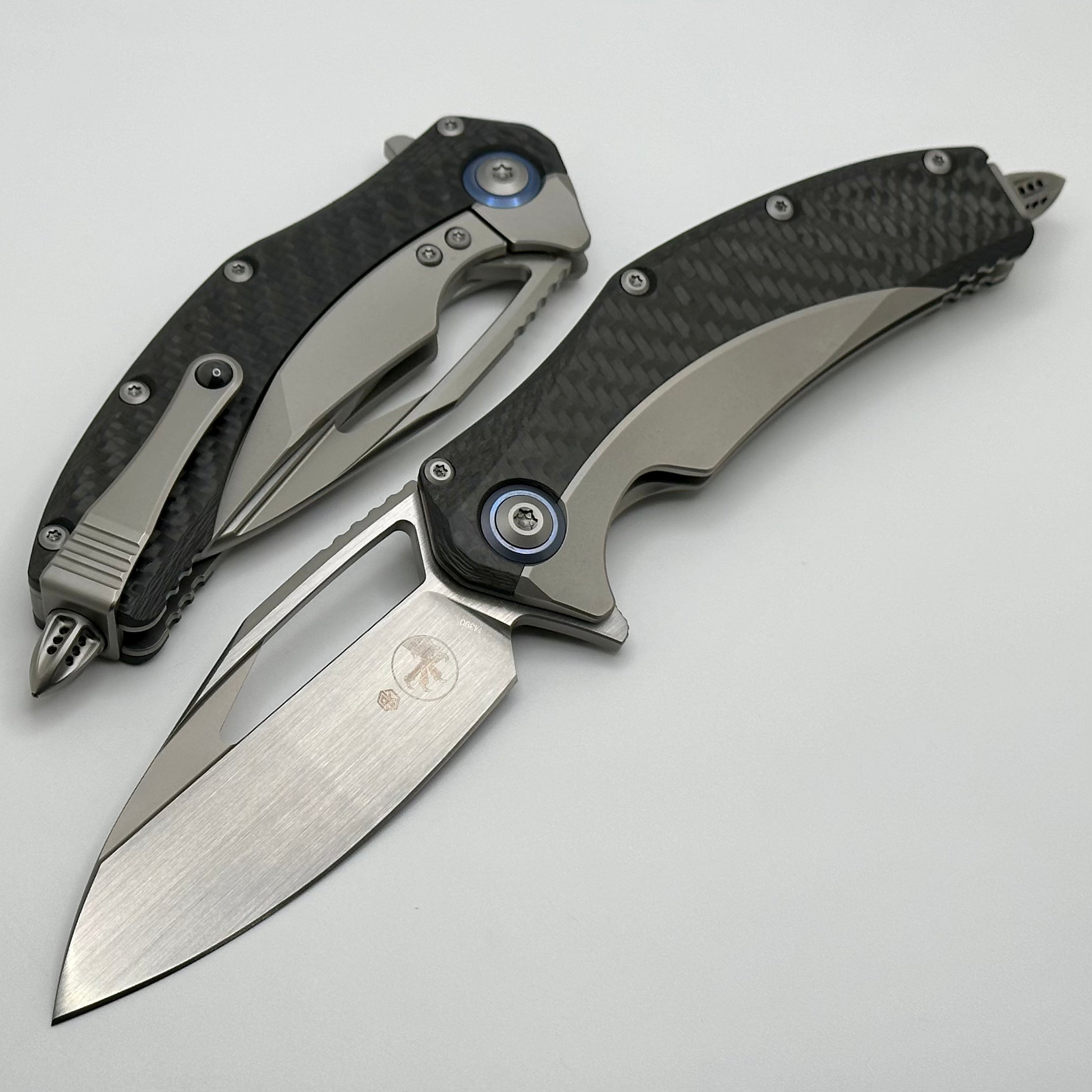 Microtech Matrix Titanium w/ Carbon Fiber Scales & Blue Ti Pivot Collars w/ Hand Satin M390 165C-4CFTI