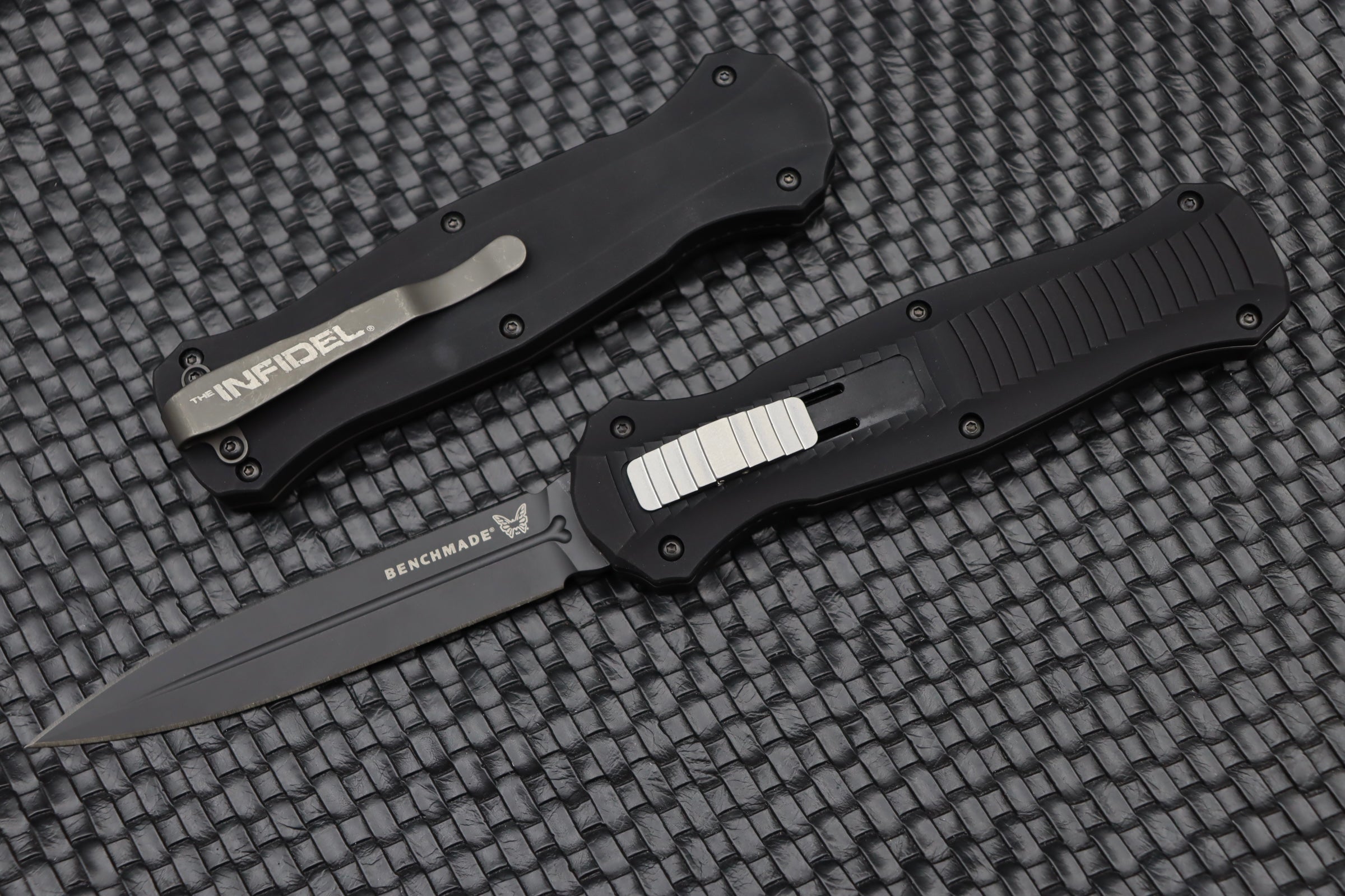 Benchmade Infidel Black Aluminum & Black D2 3300BK