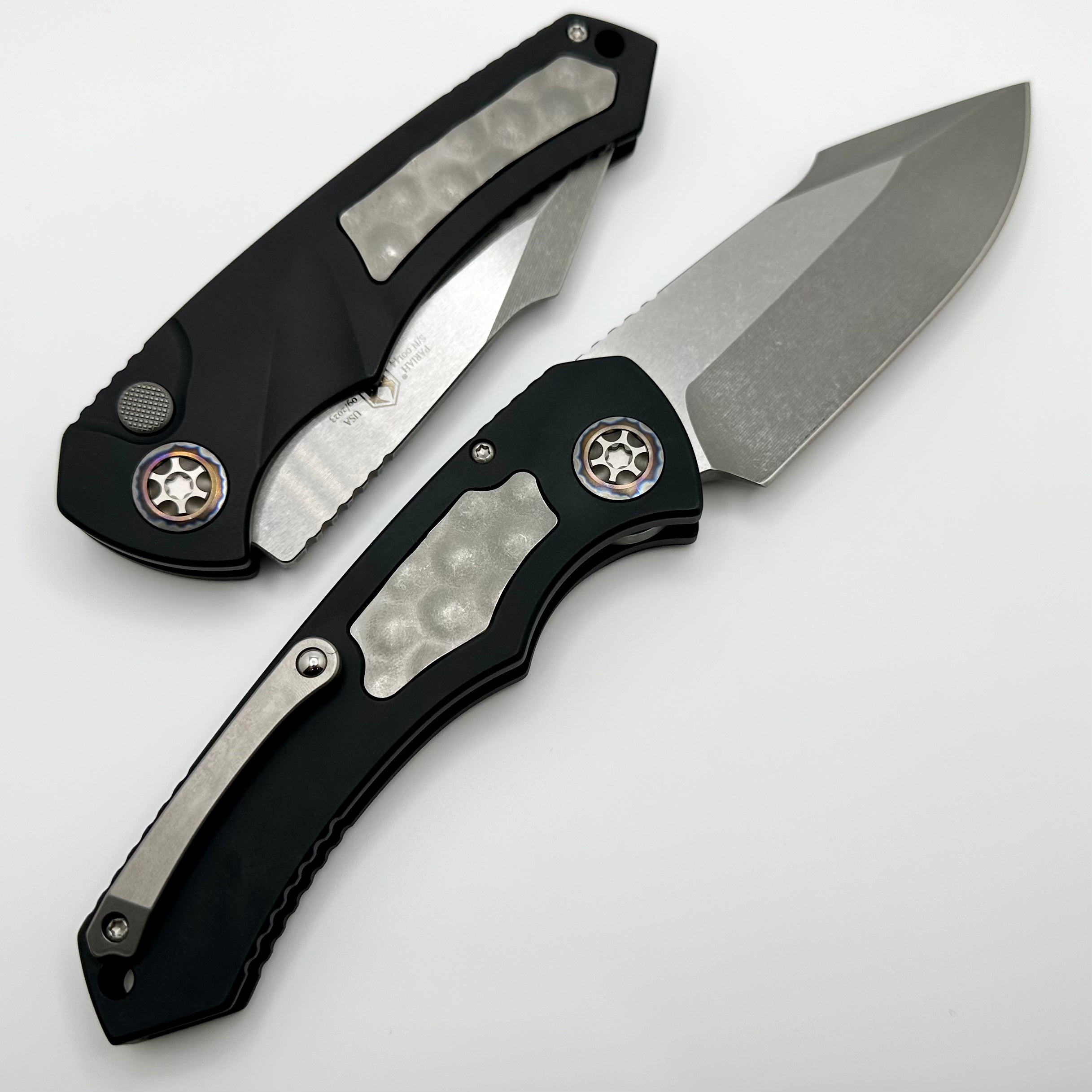 Heretic Knives Pariah Auto Battleworn Standard w/ Bubble Inlays & MagnaCut w/ Flamed Pivot Collars H048-5A