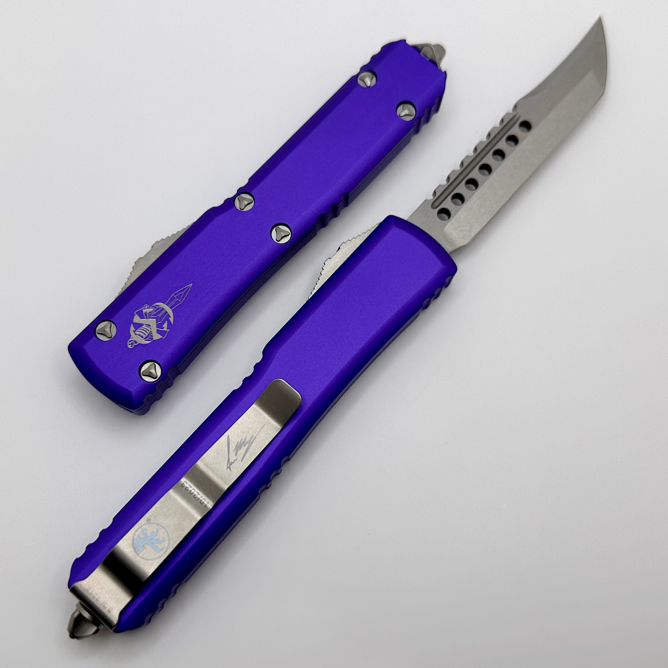 Microtech Ultratech Hellhound Stonewash Standard & Purple Signature Series 119-10PUS