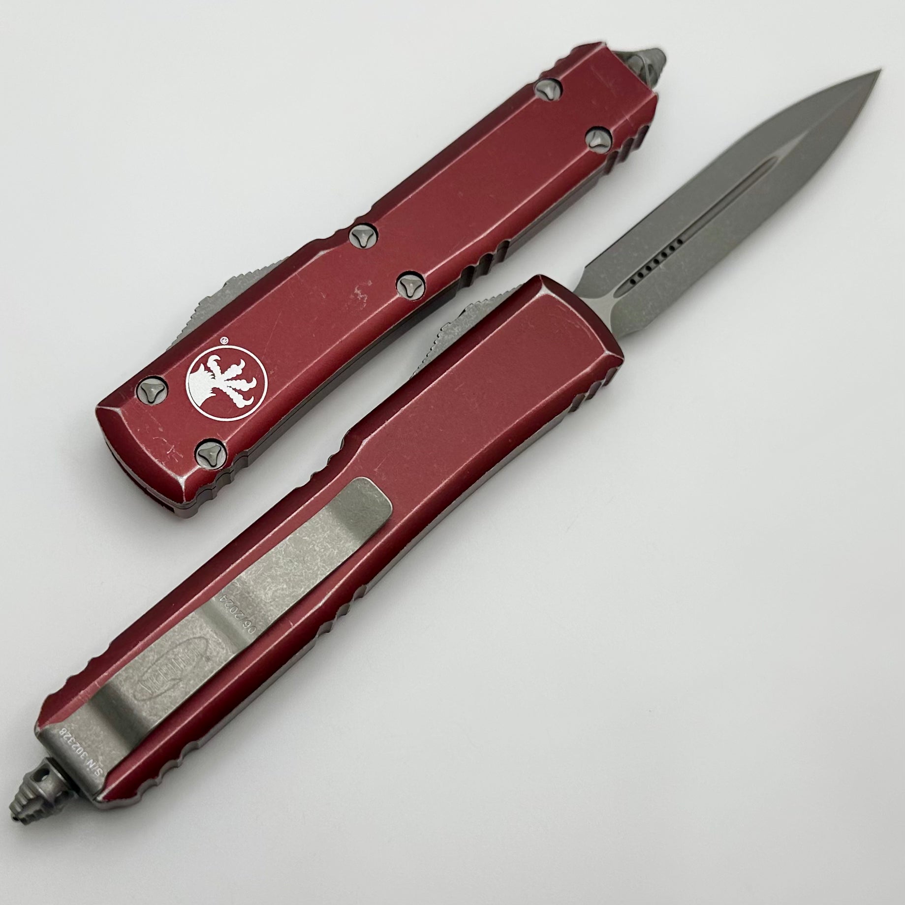 Microtech Ultratech Double Edge Apocalyptic Standard & Distressed Merlot 122-10DMR