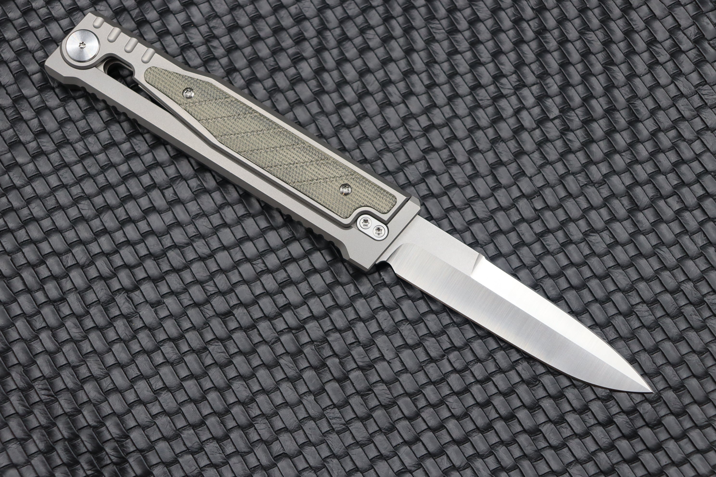 Reate EXO Exoskeleton Design Green Micarta Double Edge