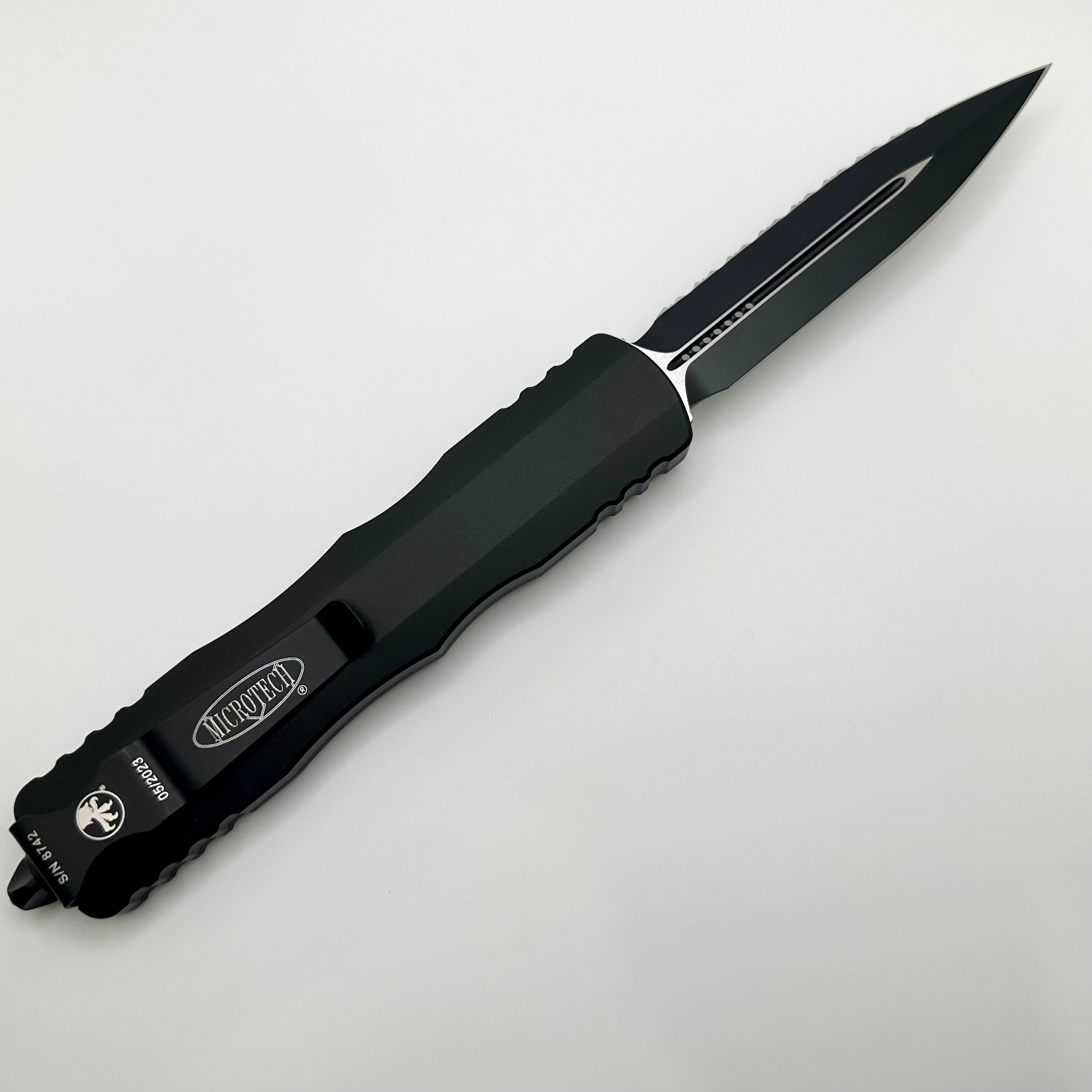 Microtech Dirac Delta D/E Black Tactical Fully Serrated 227-3T PRE OWNED