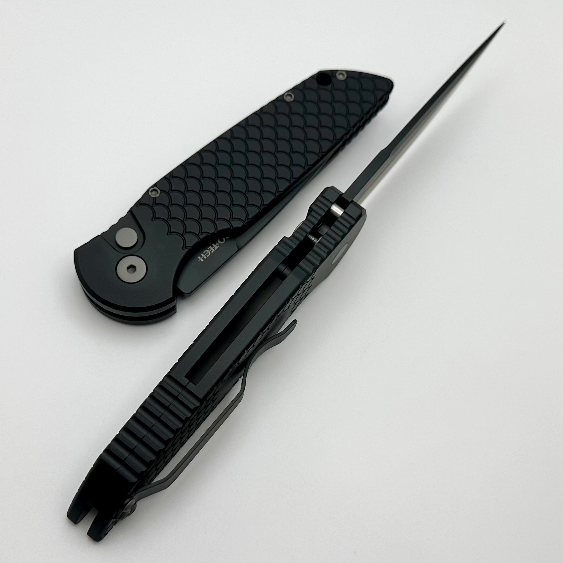 Pro-Tech TR-3 X1 Black “Fish Scale” Handle & Black MagnaCut Blade TR-3 X1 MC