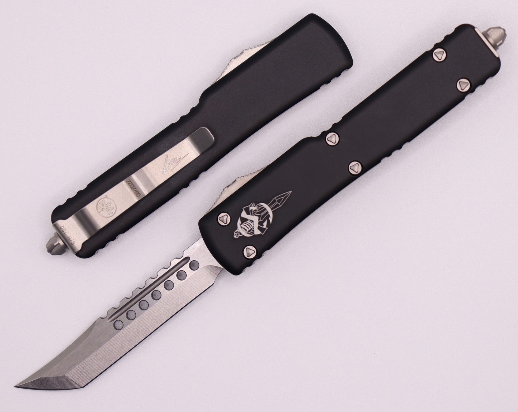 Microtech UTX-70 Hellhound Stonewash Standard & Black 419-10S