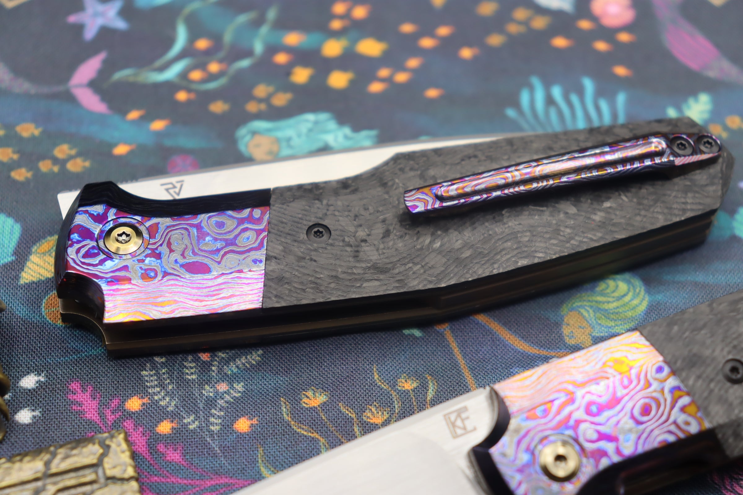 Custom Knife Factory FIF20 ZircuTi Bolster with Cool Carbon Fiber