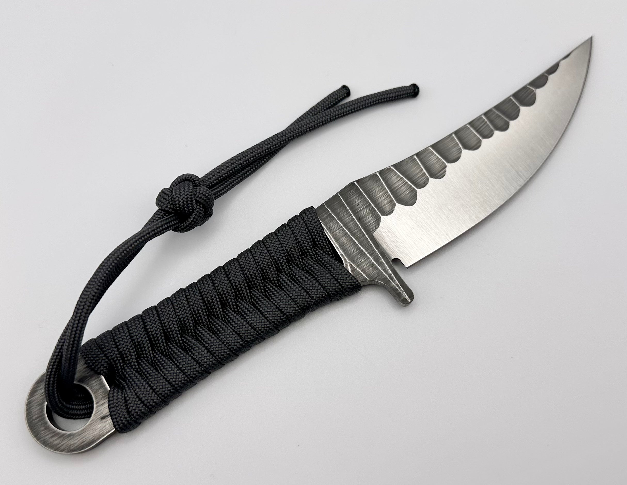 Borka Blades SBK-L M390 Rock Ground Fixed Blade & Chattanooga Leather Sheath w/ Gray Paracord Wrap