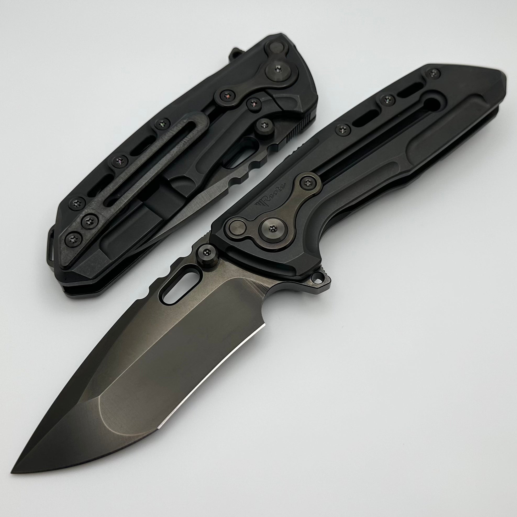 Reate T1000 V2 Flipper DLC Milled Titanium w/ Crystal Ti & DLC Recurve M390