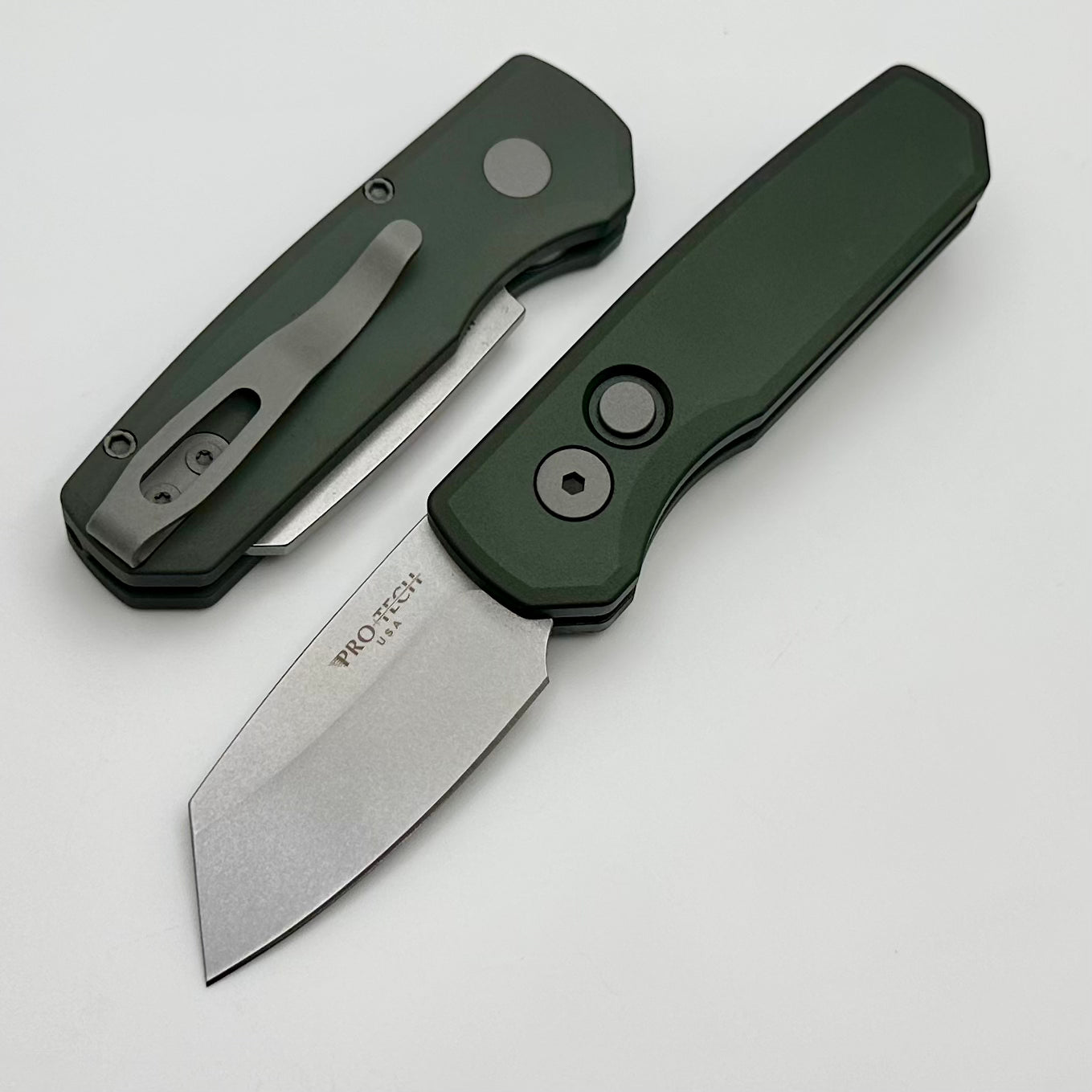 Pro-Tech Runt 5 w/ Green Handle & Stonewash Reverse Tanto MagnaCut R5401-Green