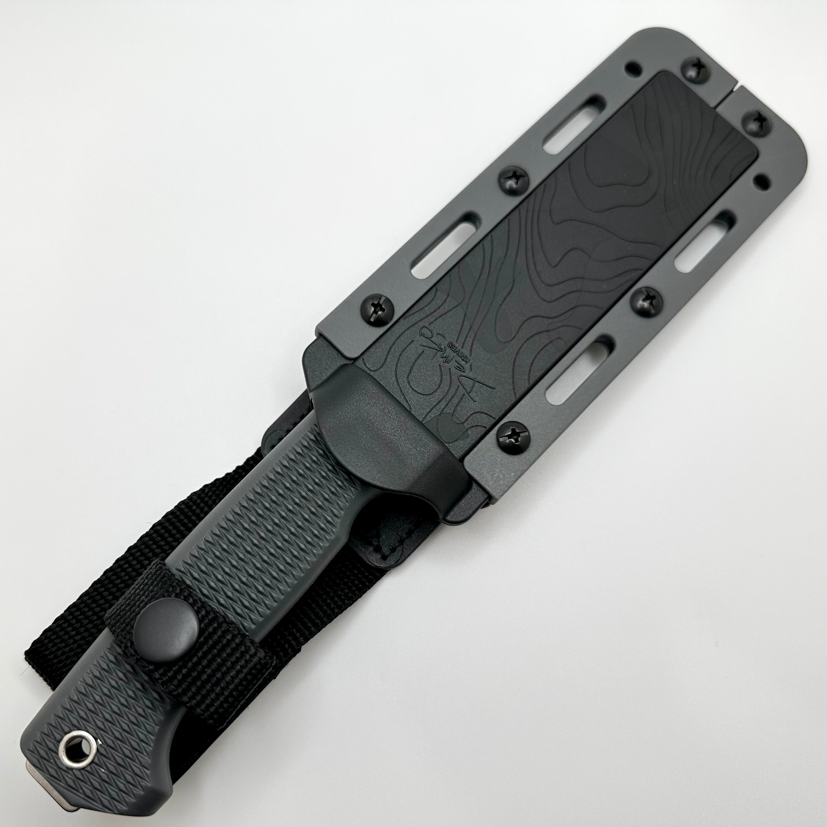 Demko FreeReign Clip Point MagnaCut & Gray Rubberized Handle