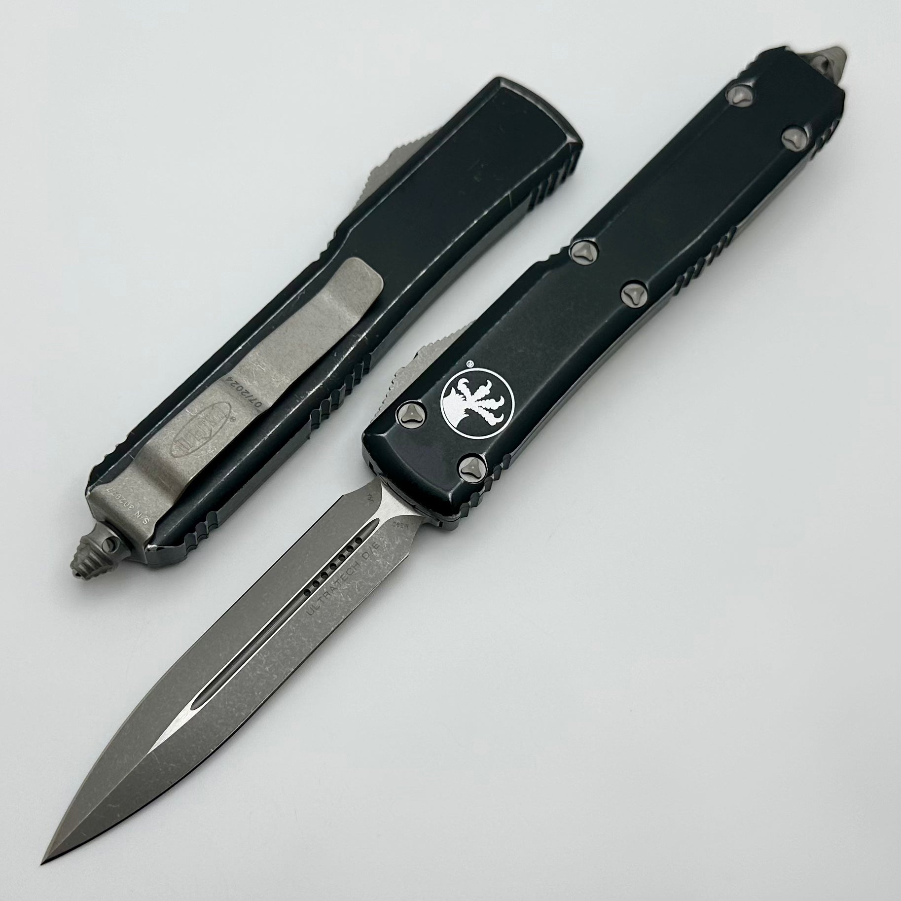 Microtech Ultratech Double Edge Apocalyptic Standard & Distressed Black 122-10DBK