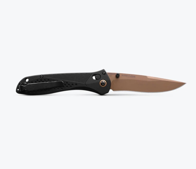 Benchmade Seven Ten Black Aluminum & FDE MagnaCut Limited Edition 710FE-2401