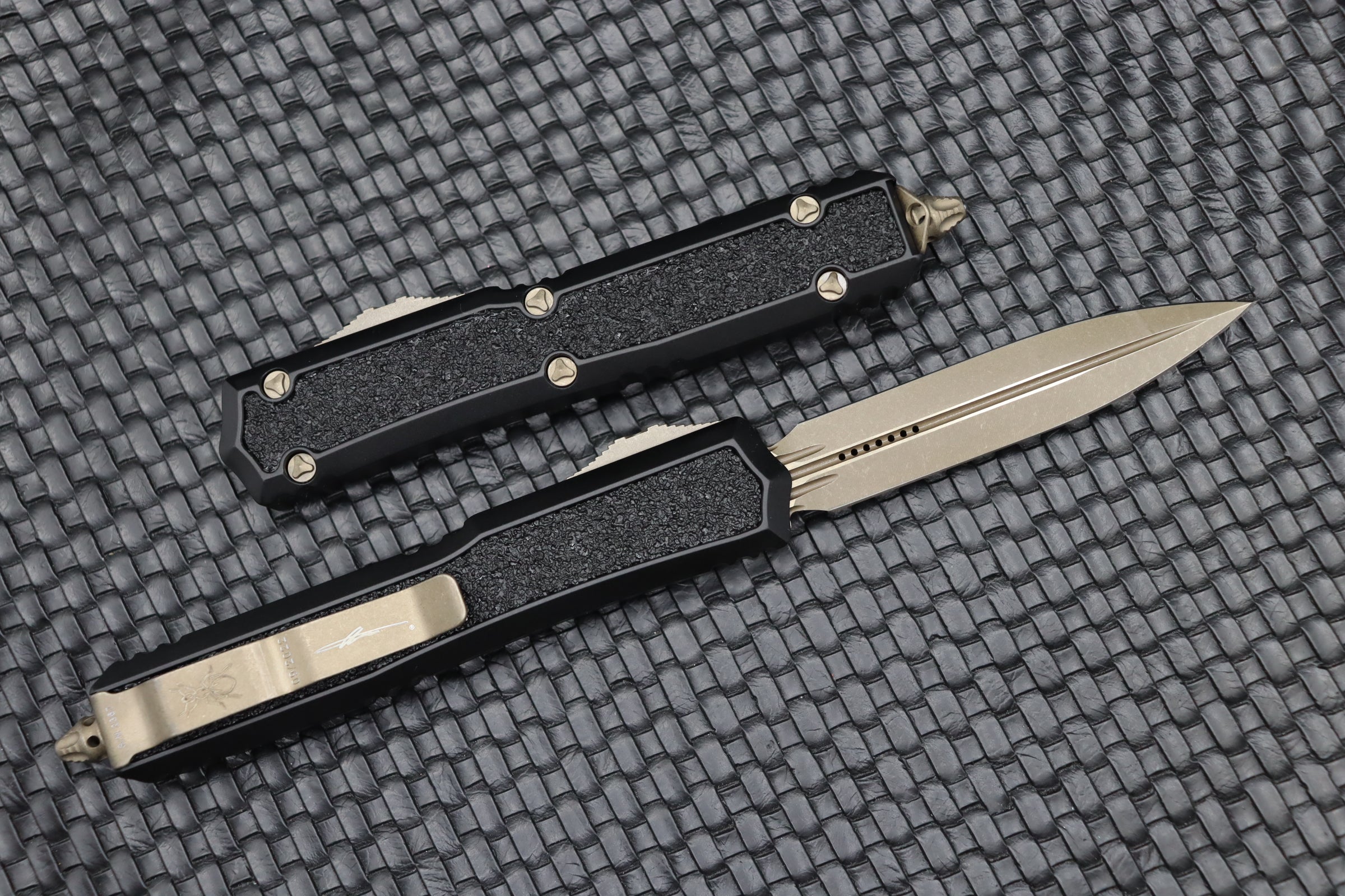 Microtech Makora Double Edge Bronze Apocalyptic & Black 206-13APS