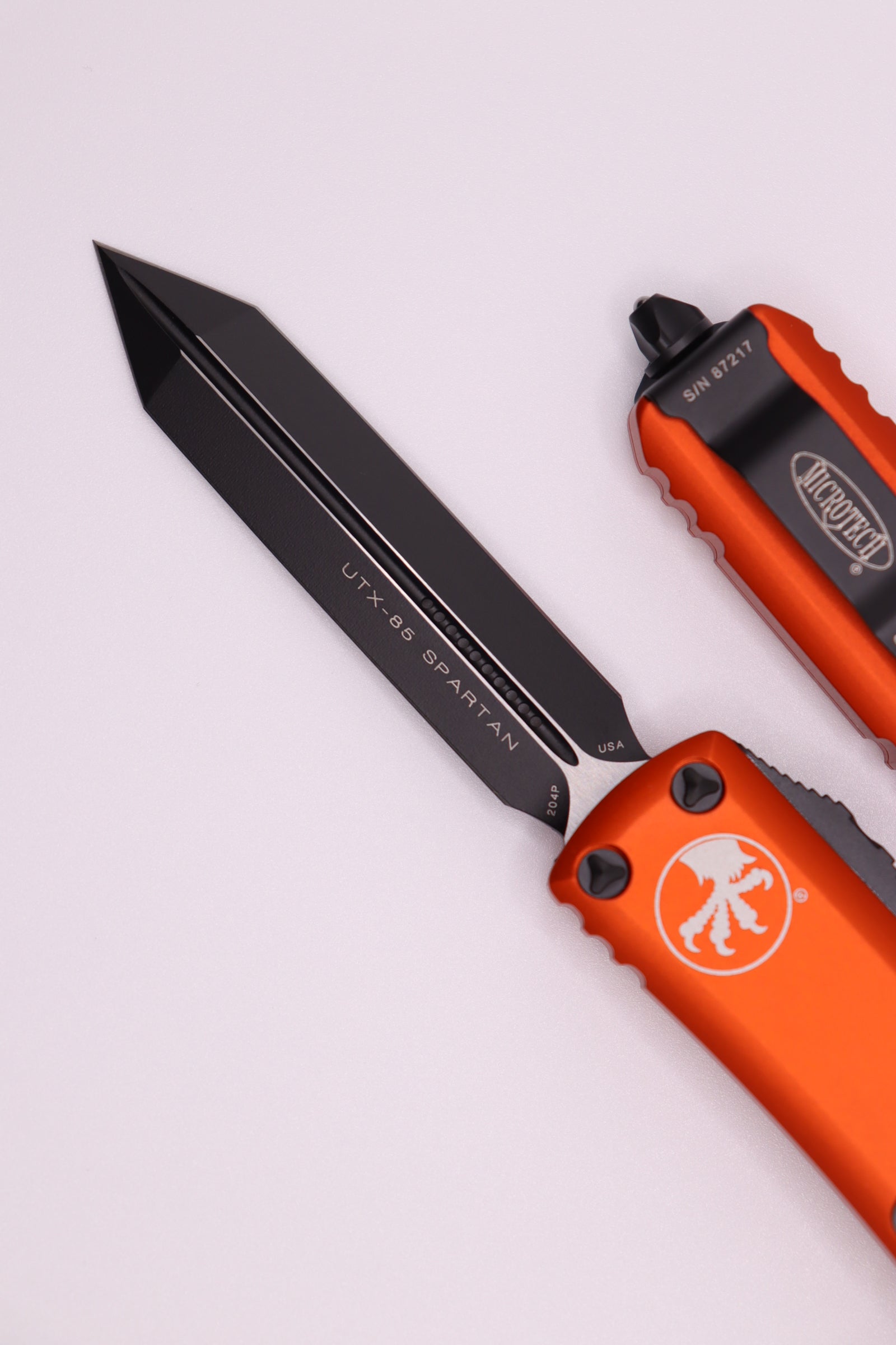 Microtech UTX-85 Spartan Black Standard & Orange 230-1OR