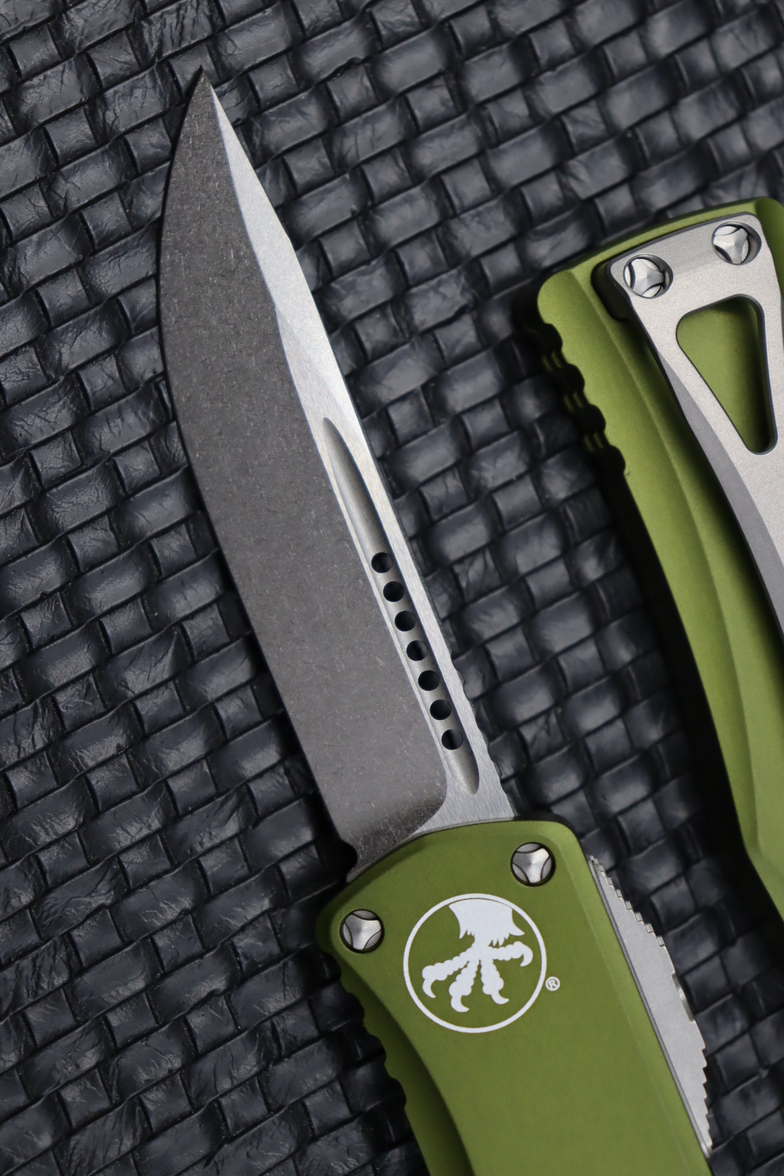 Microtech Hera Single Edge Stonewash Standard & OD Green 703-10OD