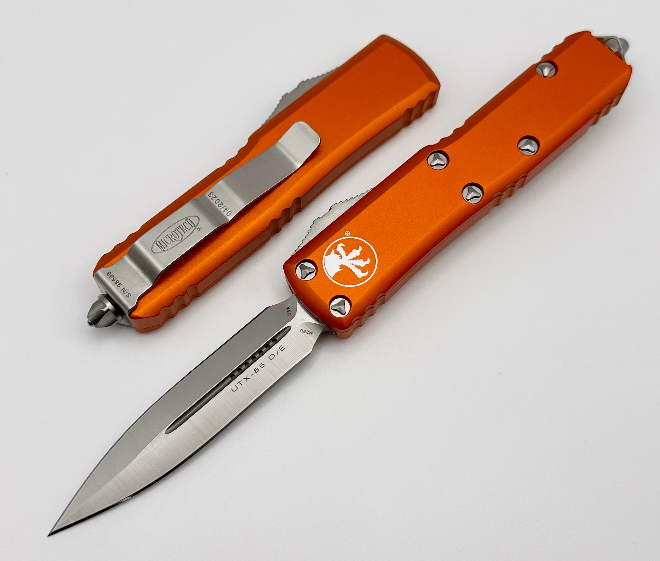 Microtech UTX-85 Double Edge Satin Standard & Orange 232-4OR