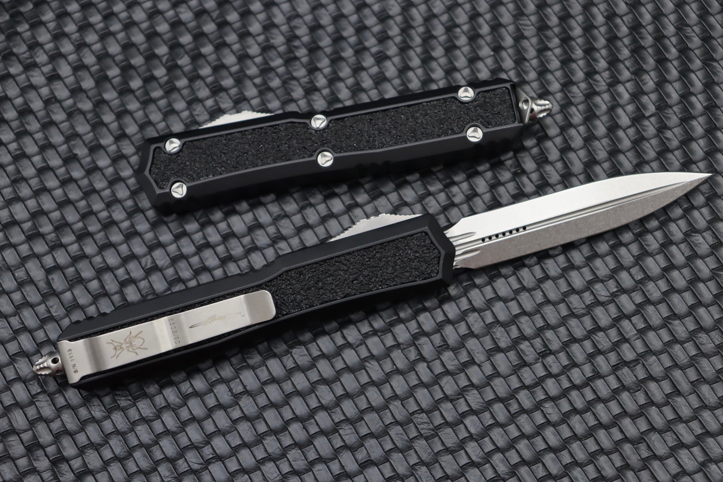 Microtech Makora Double Edge Stonewash & Black 206-10S