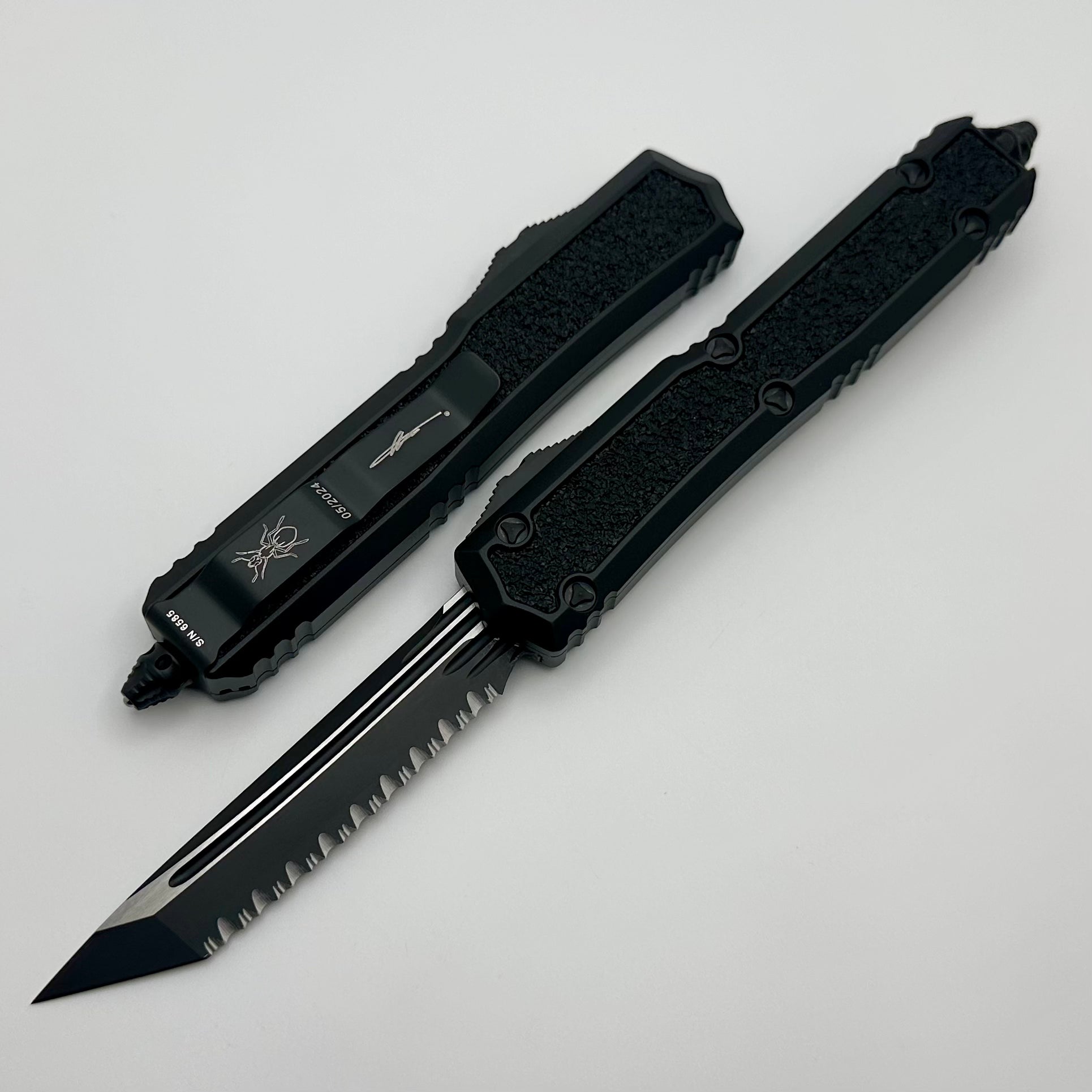 Microtech Makora Tanto Tactical Full Serrated w/ Nickel Boron Internals Signature Series 207-3TS