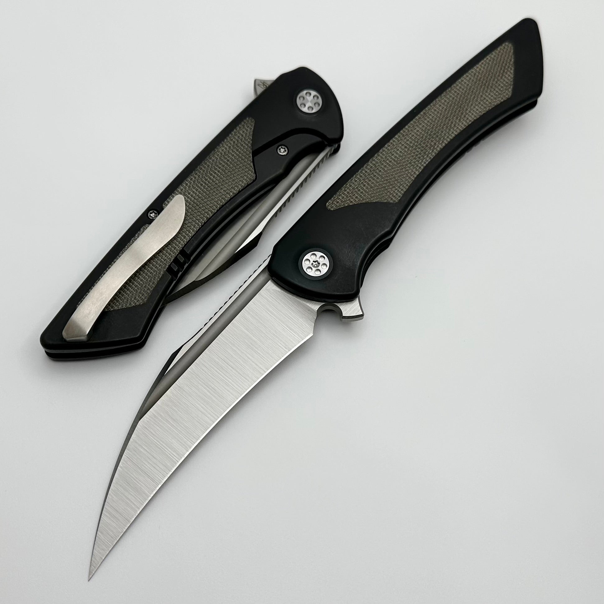 SharpByDesign Derecho PVD Titanium w/ Olive Micarta Inlays & M390 DER-BK-OD