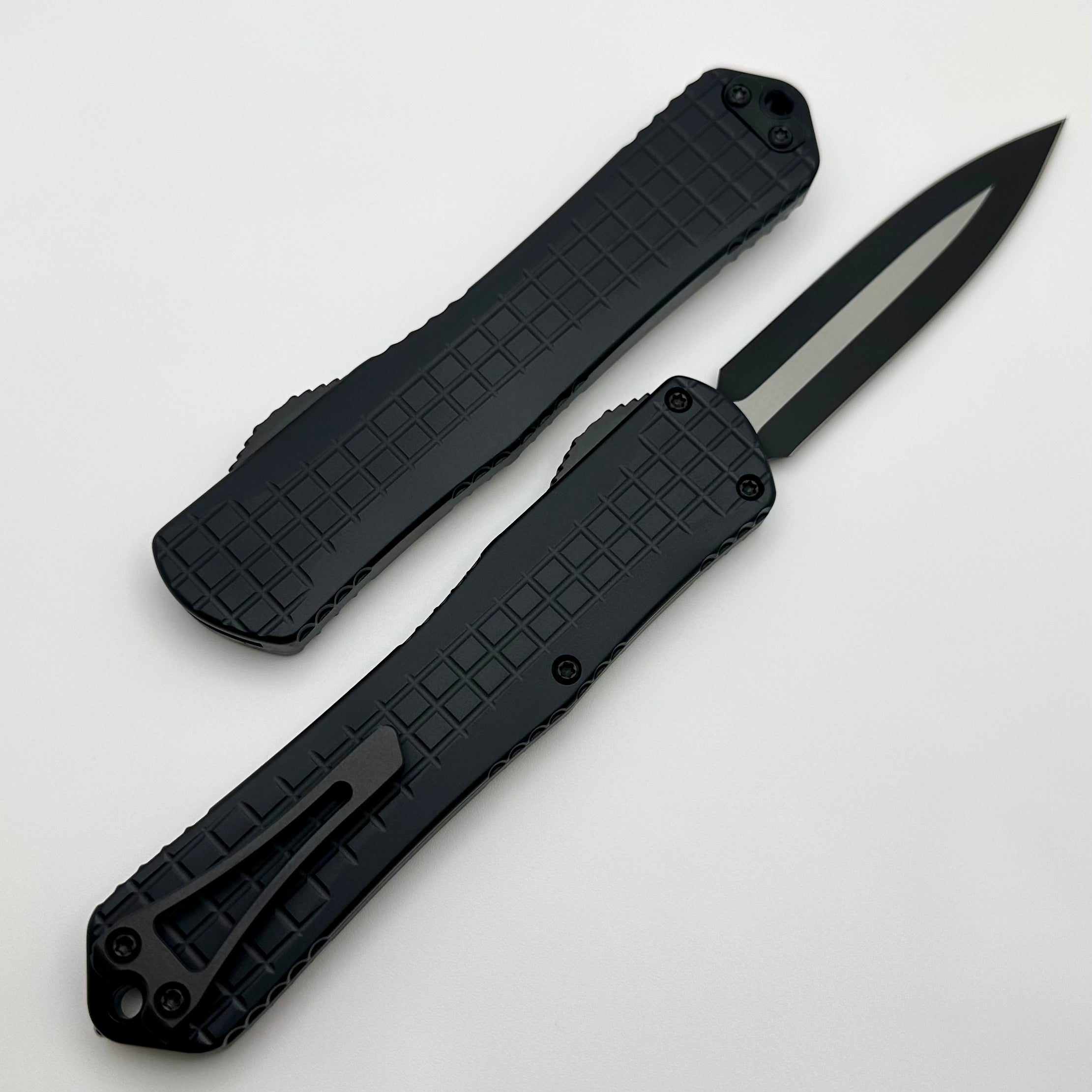 Heretic Knives Manticore X Black Frag Handle & Two Tone Black Double Edge MagnaCut H032F-10A-T