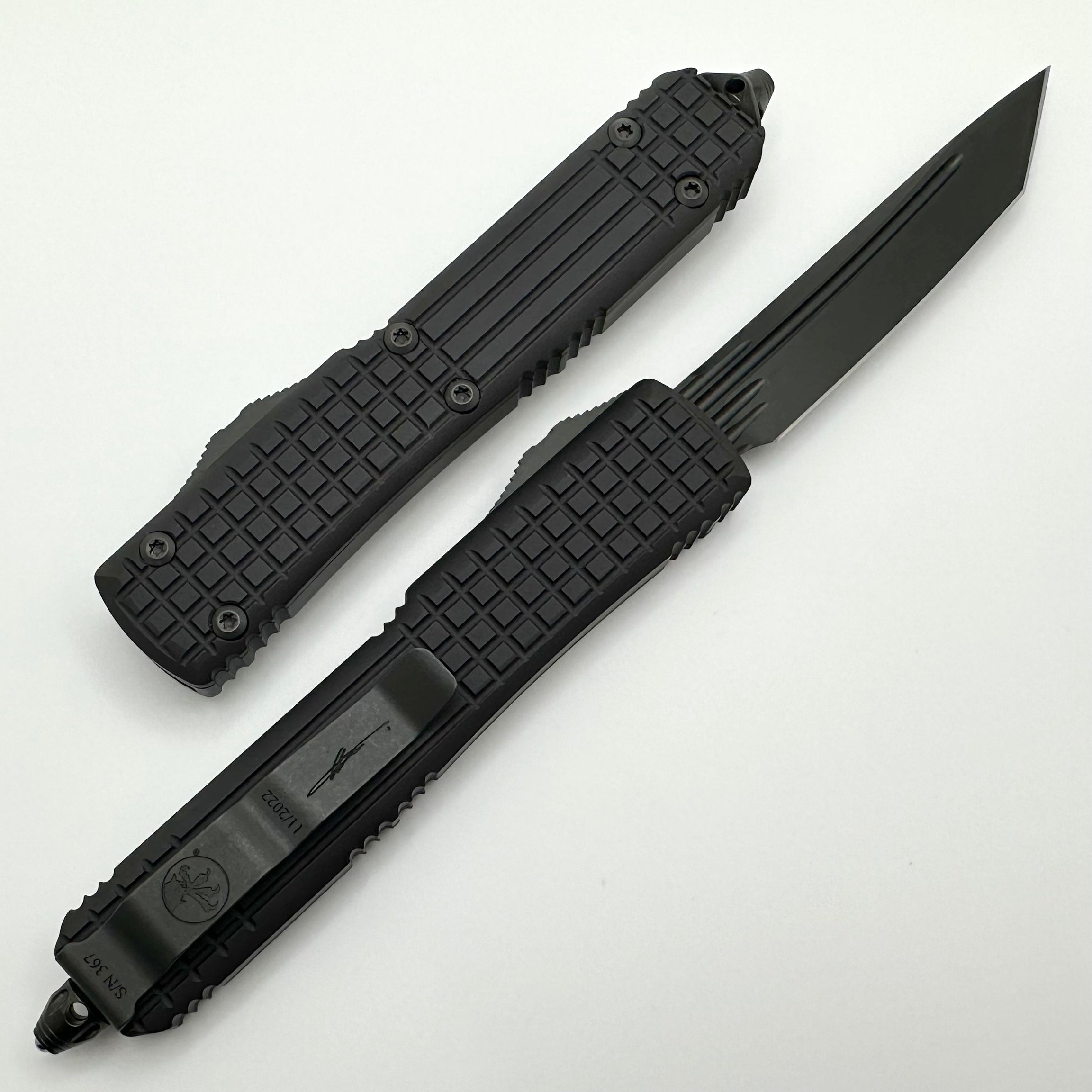 Microtech Ultratech Delta Frag Shadow Fluted Tanto DLC w/ Nickel Boron Signature Series 123-1UT-DSH