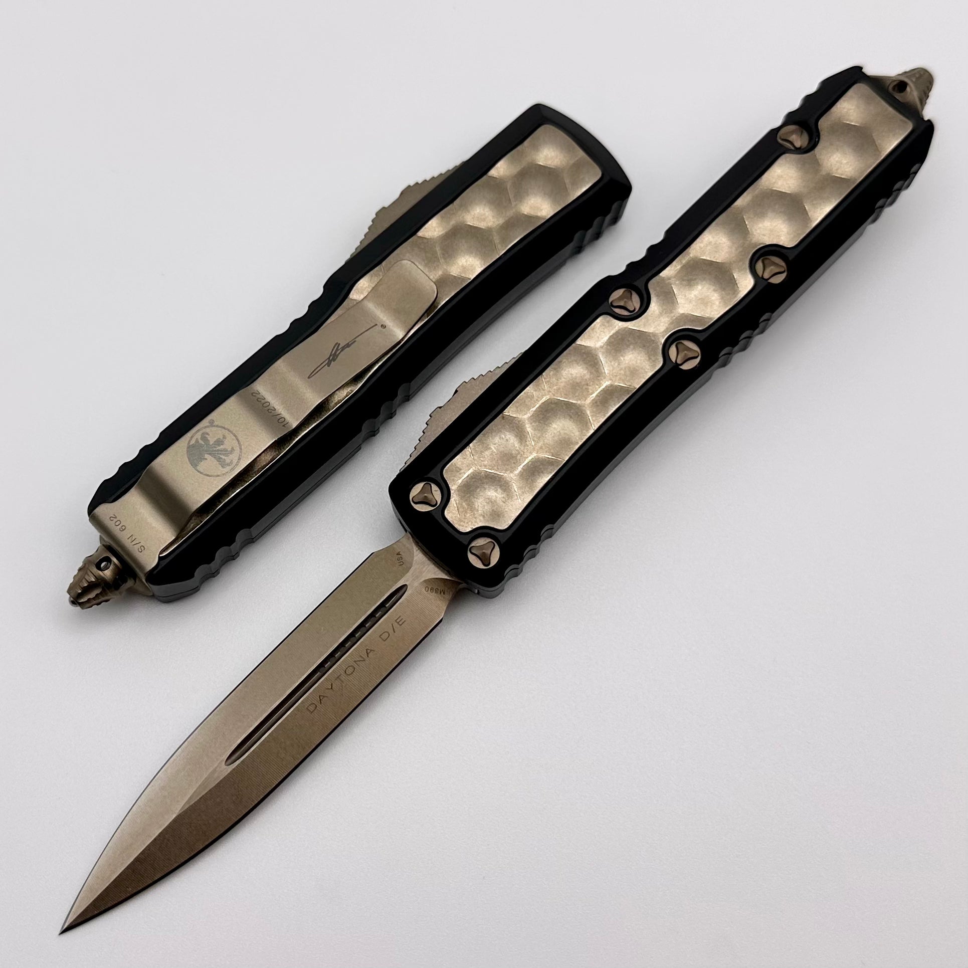 Microtech Daytona D/E Bronze w/ Brute Bubble Inlays 126-13BIS