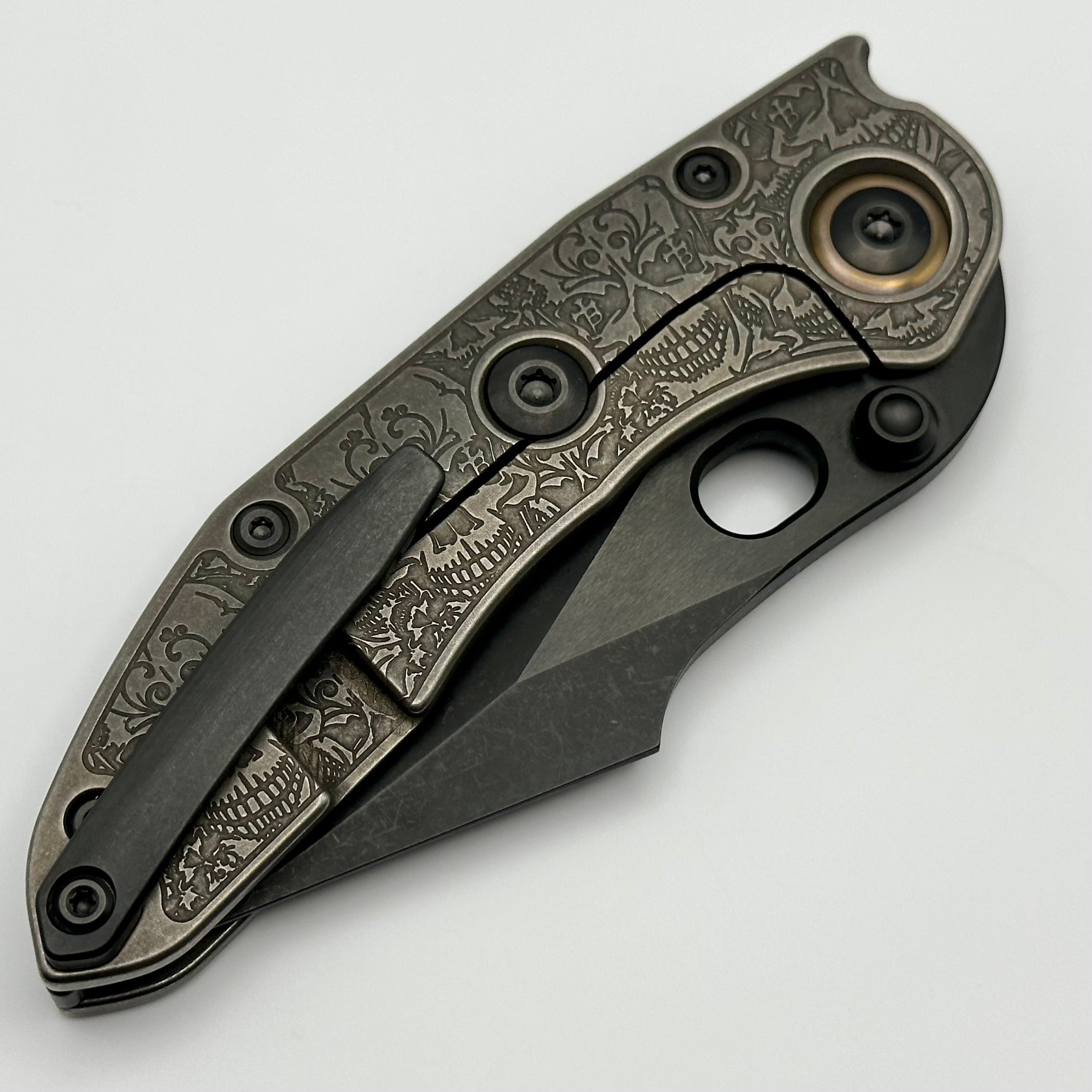 Borka Blades & Ti2 Design Skulls Stitch w/ Bronze Pivot Collars & DLC M390 Pre Owned