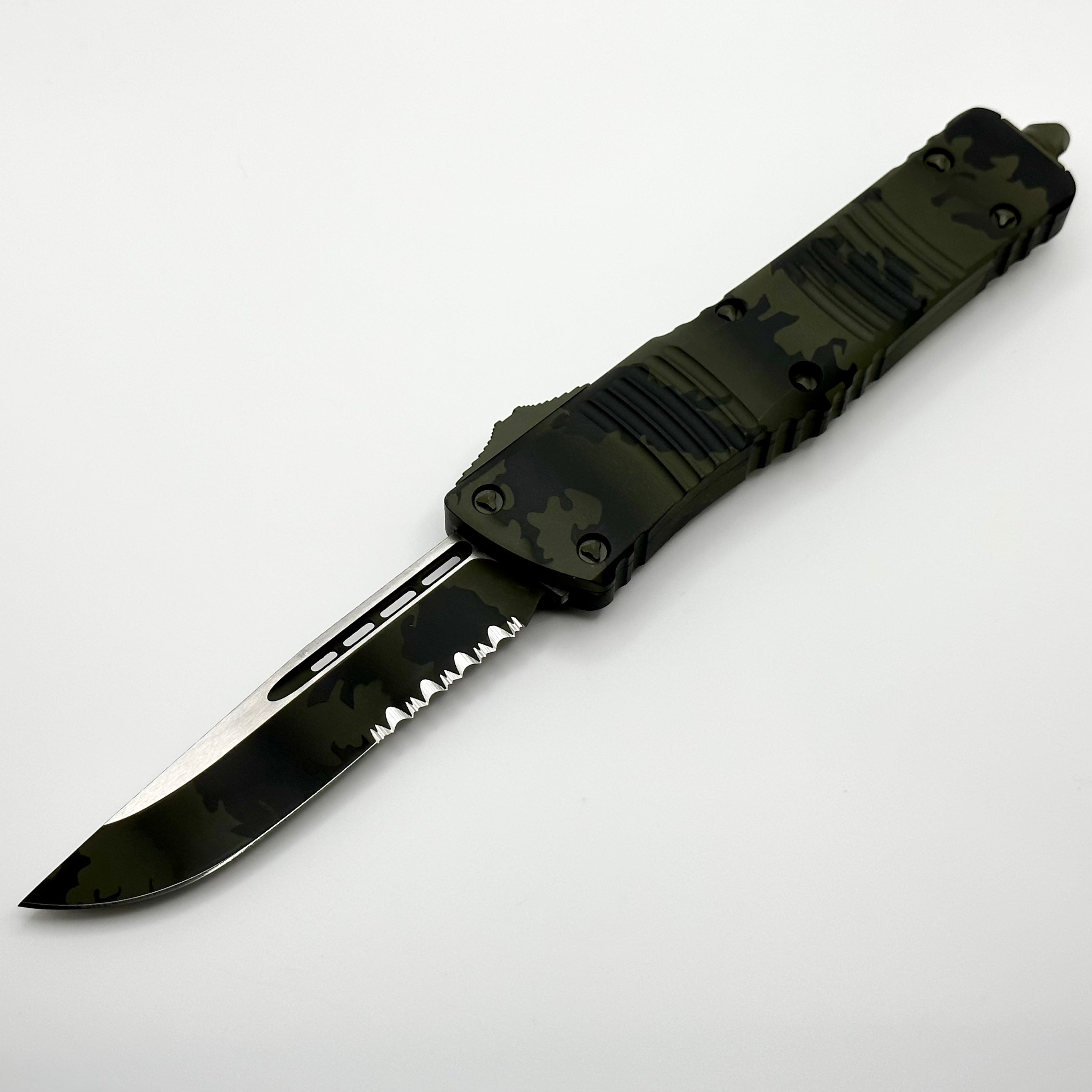 Microtech Combat Troodon Urban Camo Single Edge Partial Serrated Signature Series 143-2OCS